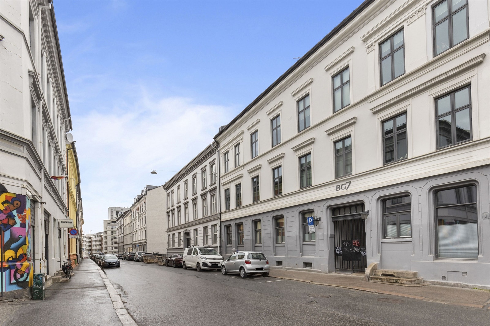 Her bor du sentralt med nærhet til alt du måtte trenge i hverdagen. Galleribilde