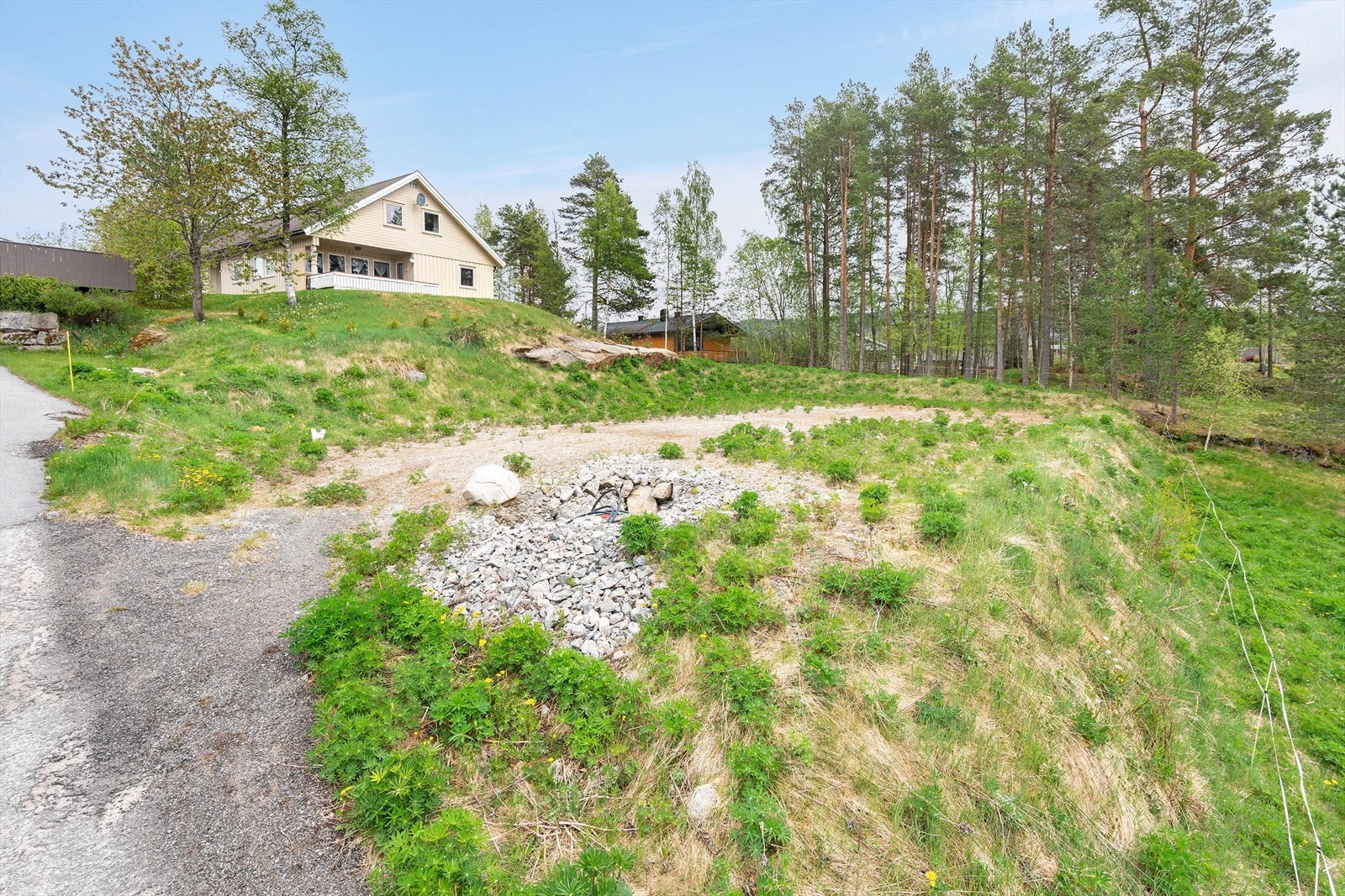 Vann, avløp og strøm til tomtegrensen Galleribilde