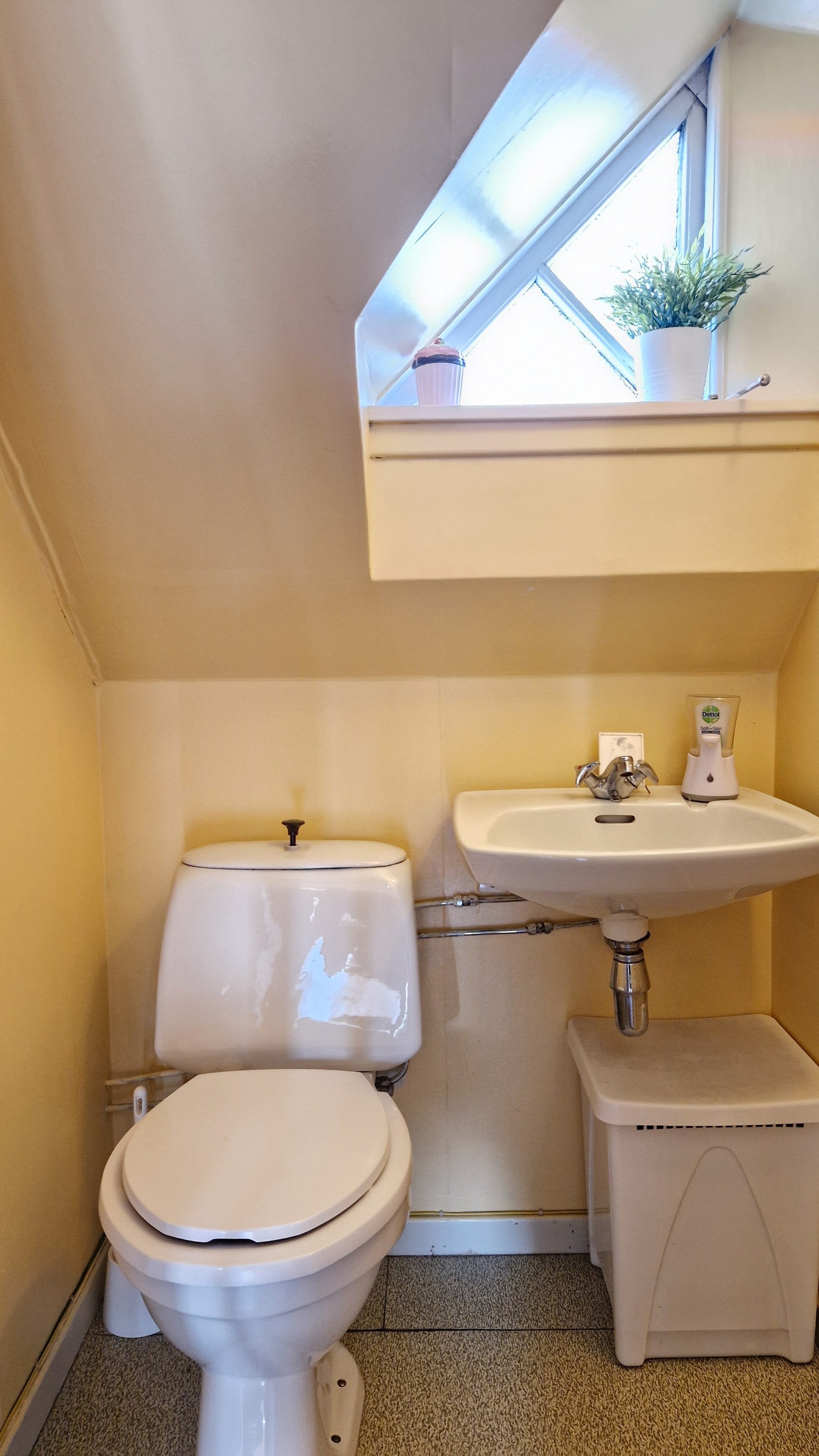 Loft toalettrom Galleribilde