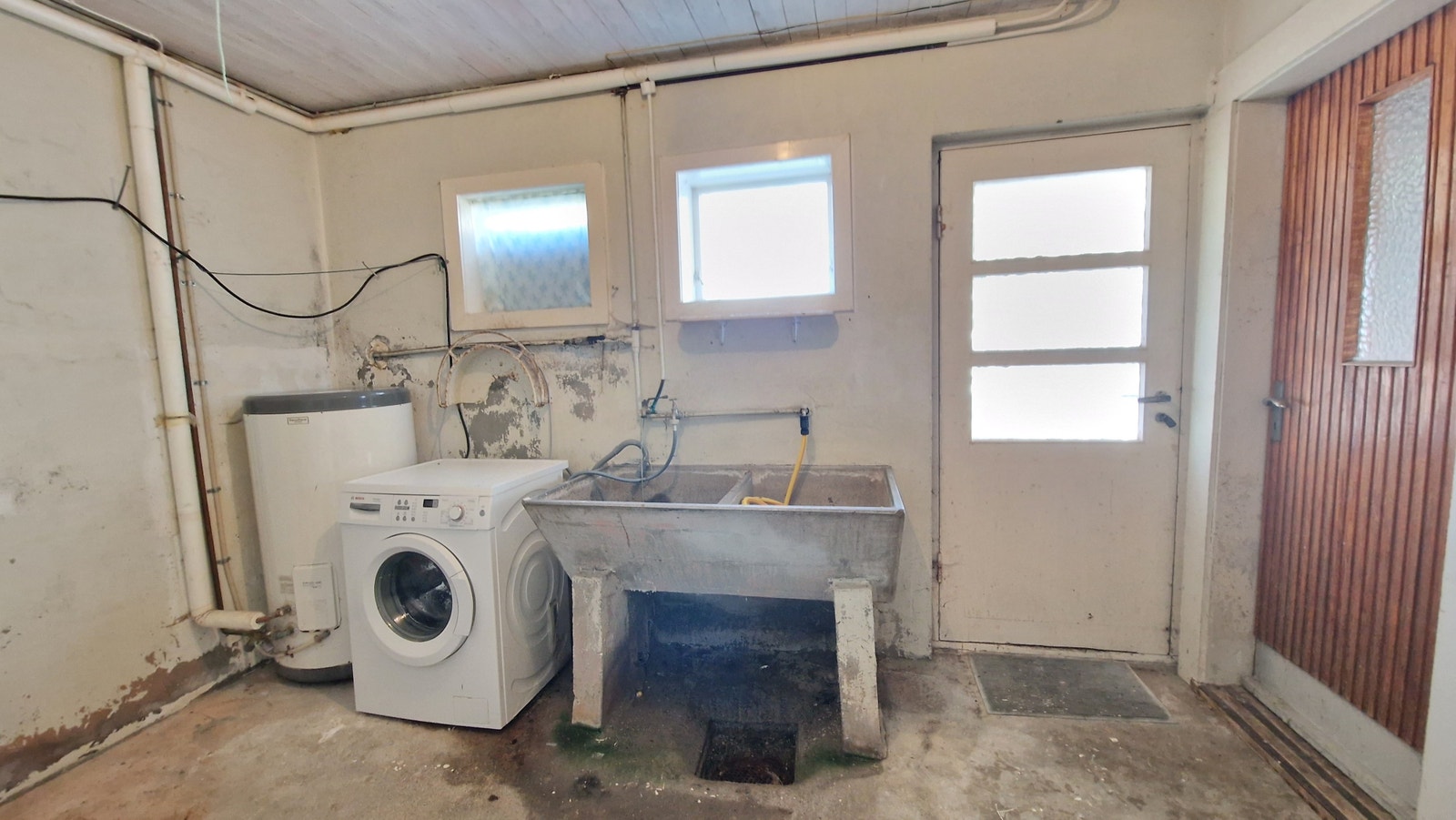 Underetasje vaskerom Galleribilde