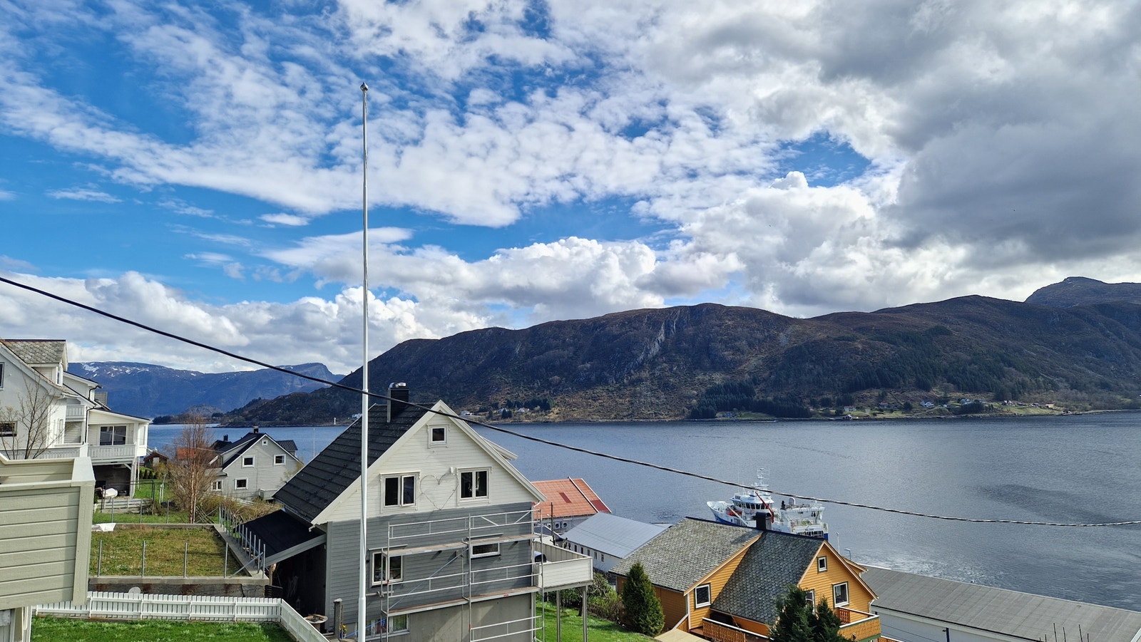 Utsikt fra altan Galleribilde