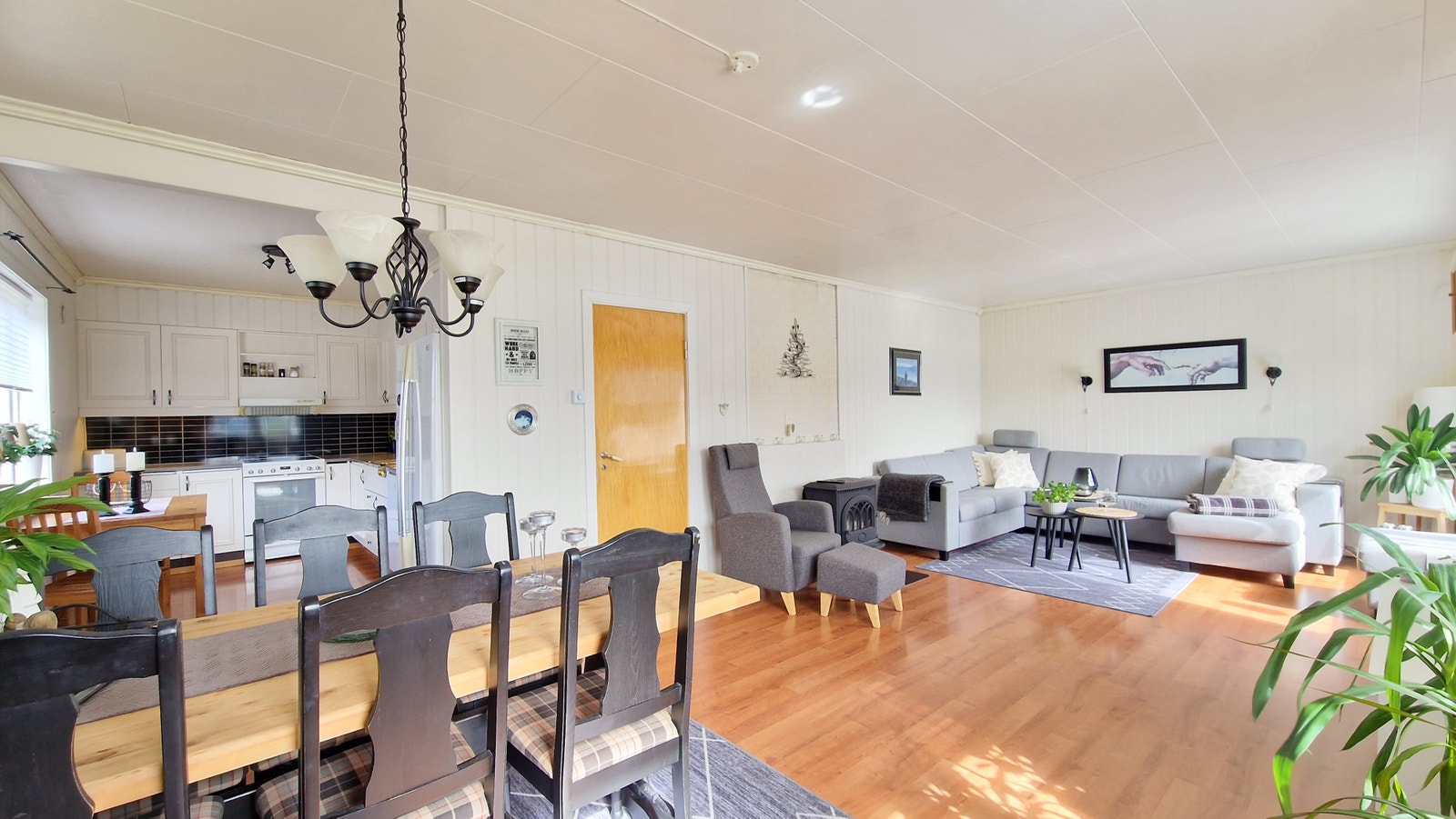 Hovedetasje stue/kjøkken Galleribilde