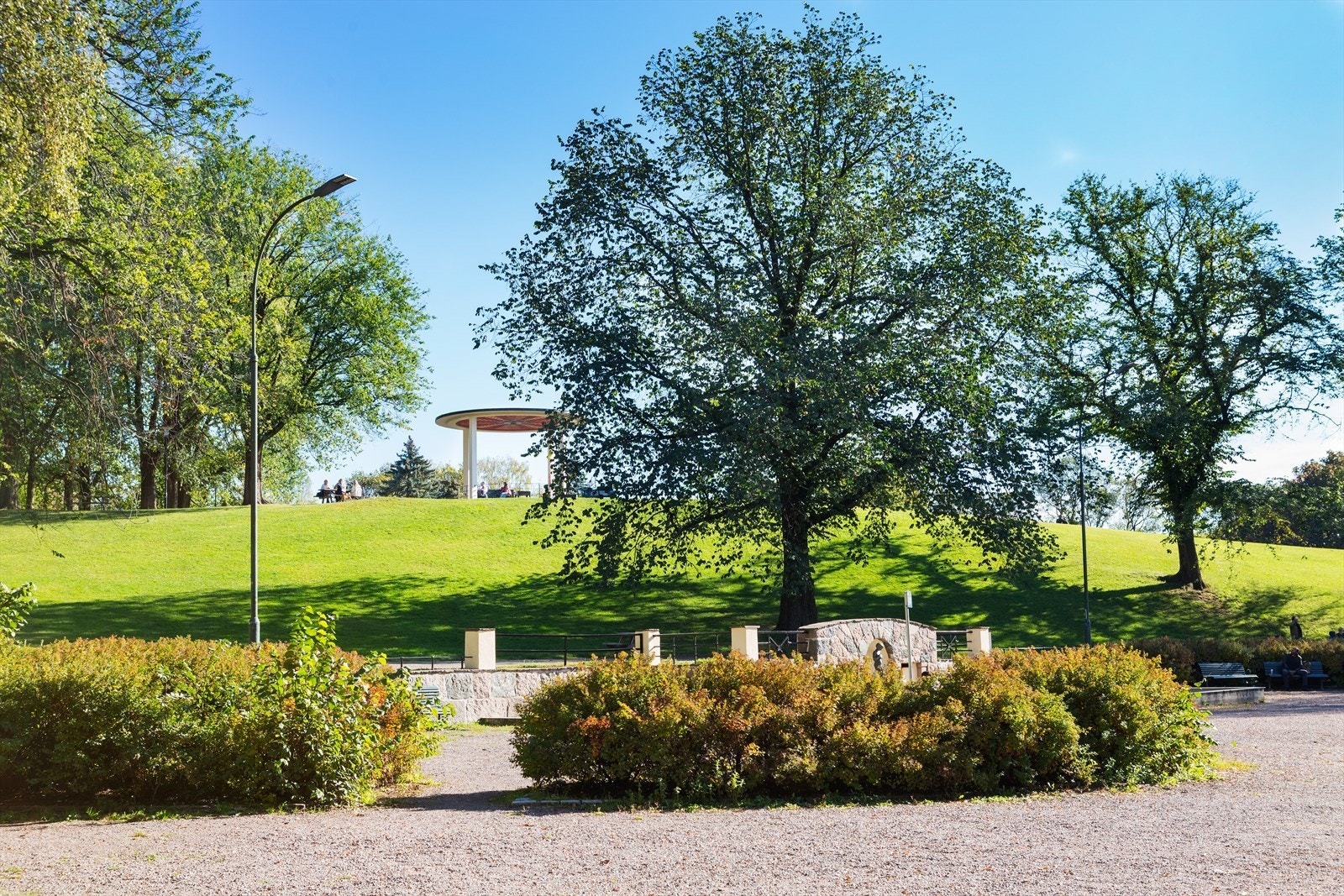 Nærområdet | Flotte friområder, kun en kort sparertur fra boligen finner du Torshovparken. Galleribilde