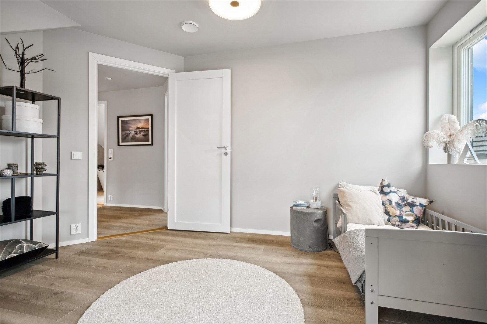 Soverommet har plass for garderobeløsning. Galleribilde