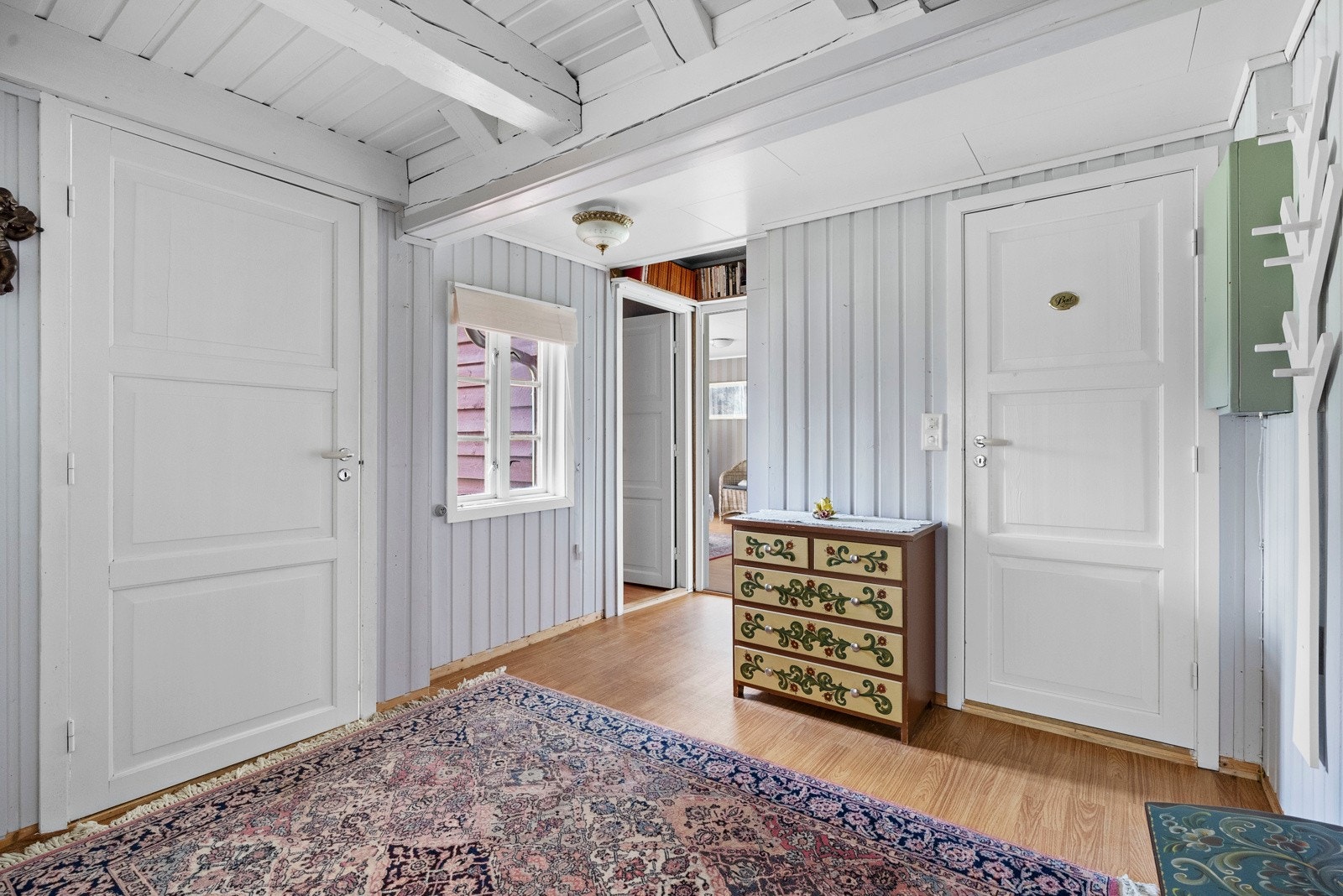 Entre / gang kårbolig Galleribilde