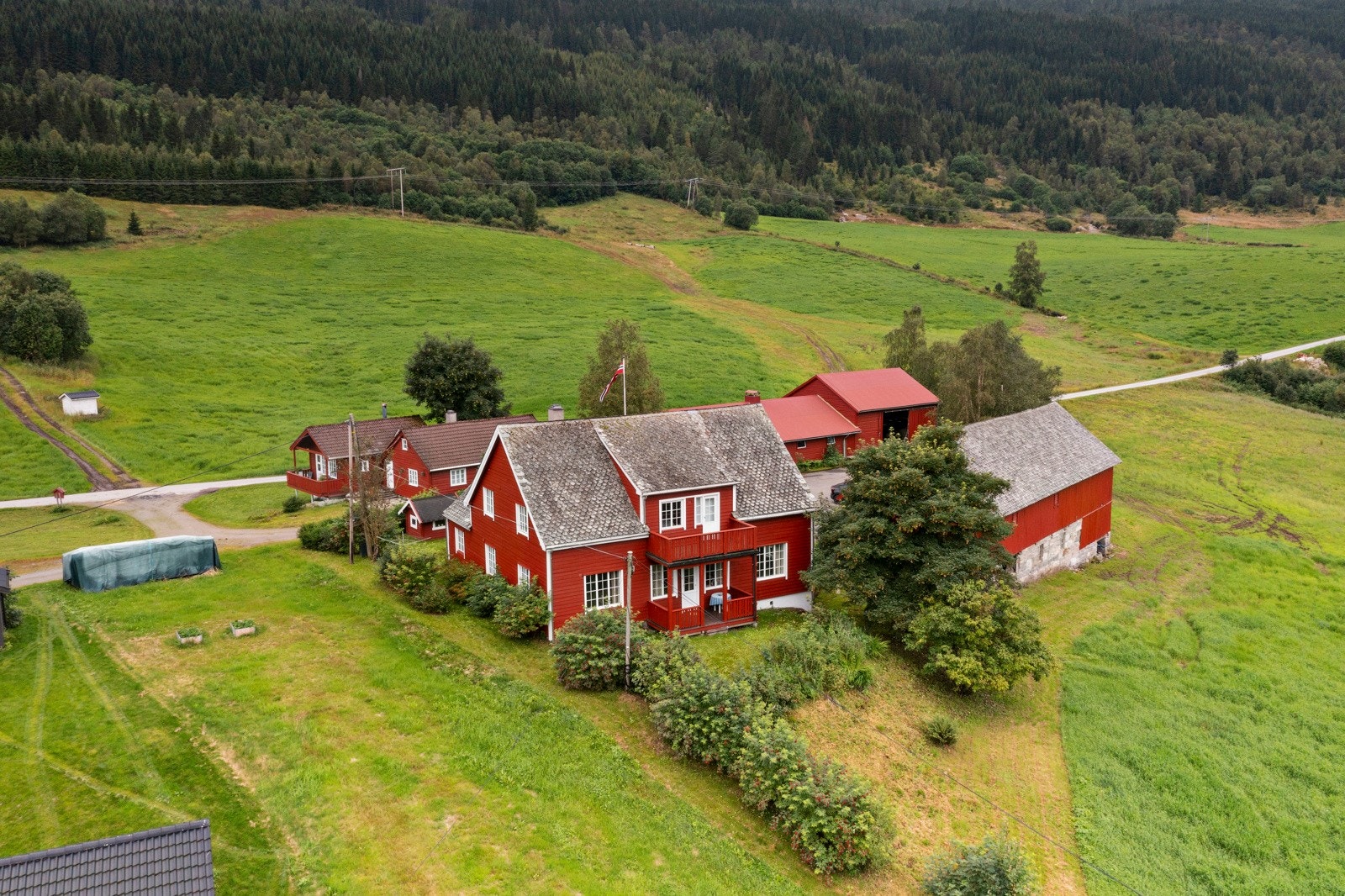 Eikåsvegen 79 v/Fjordane Eiendomsmegling Galleribilde