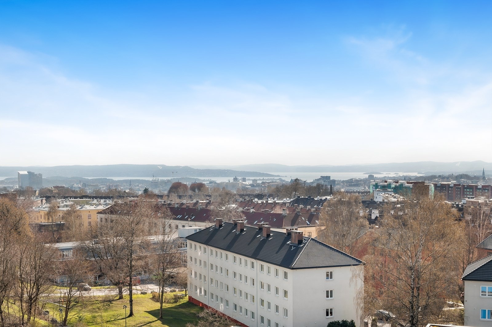 Fantastisk utsikt over byen og Oslofjorden Galleribilde