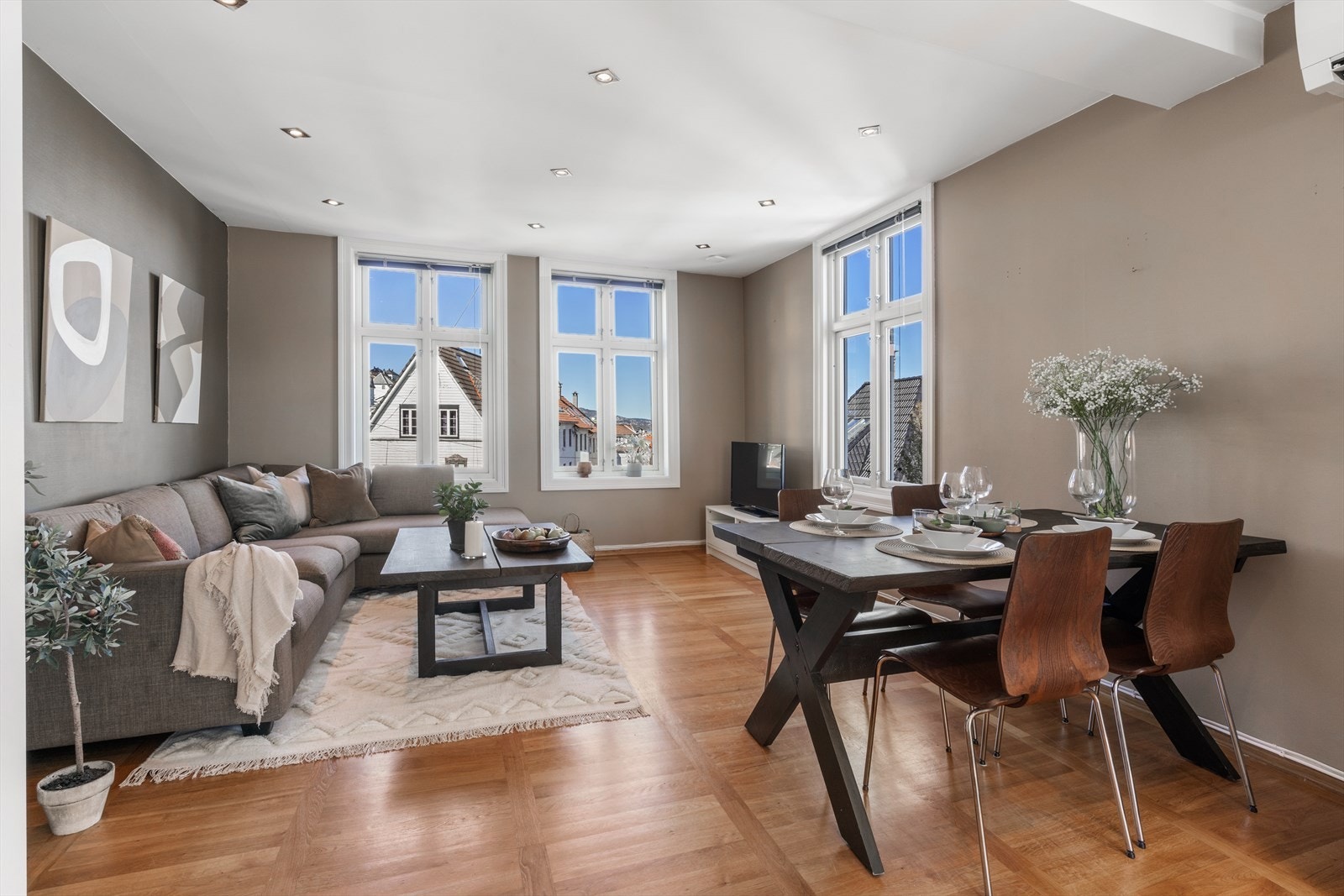 - Nordvik Bolig v/ Ole Martin Lorentsen har gleden av å presentere Kringsjåveien 7 - Galleribilde