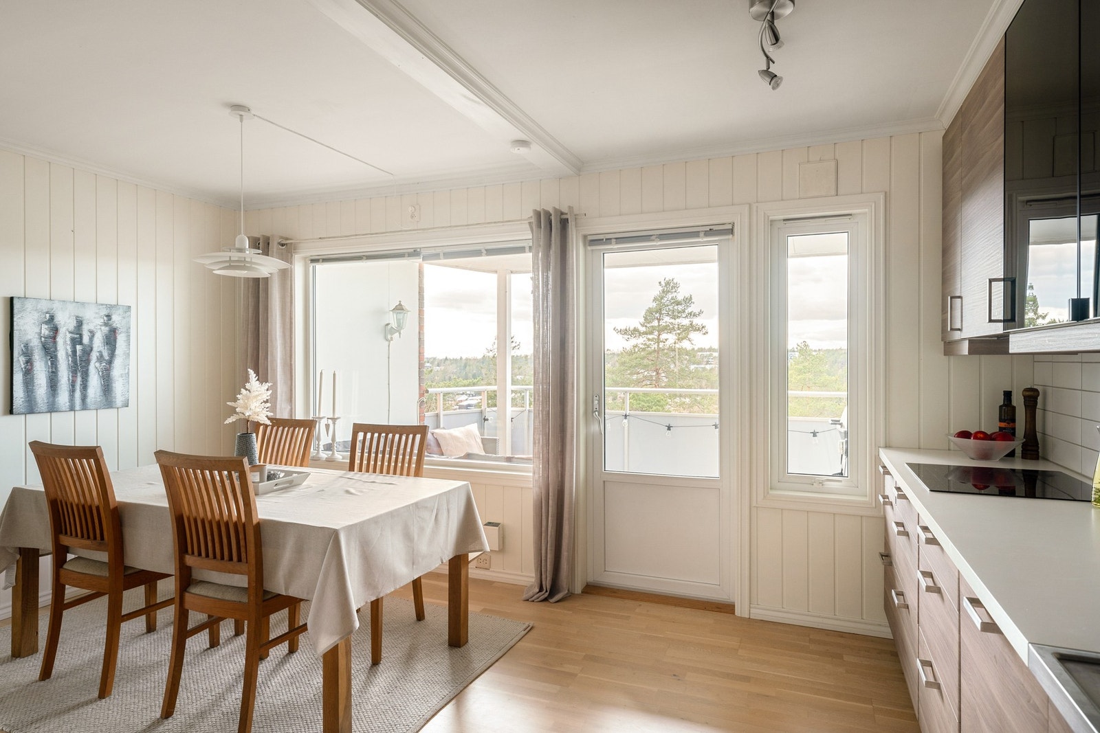 Gjennomgående lys og pen leilighet. Galleribilde