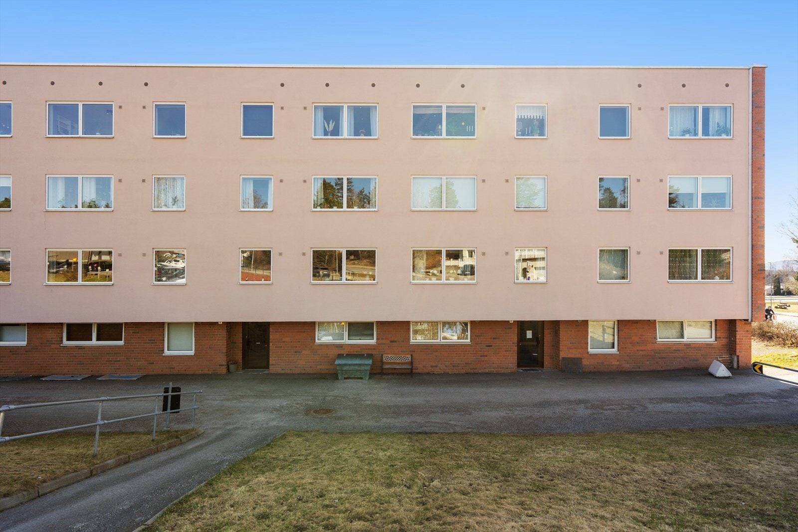 Fasade bakgård Galleribilde