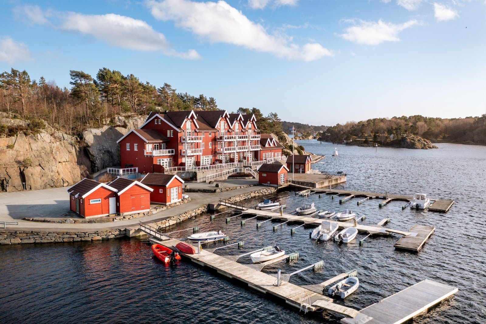 Mulighet for å kjøpe båtplass rett utenfor døra Galleribilde