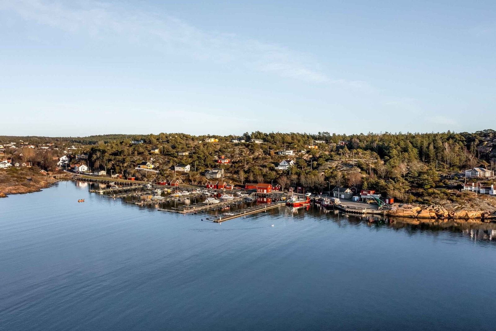 Idylliske Slevikkilen, en rusletur fra tomtene Galleribilde