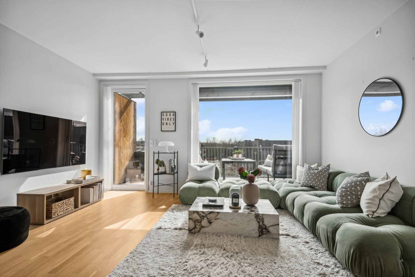 I felleskostnadene er TV/ internett-tjenester inkludert. Galleribilde