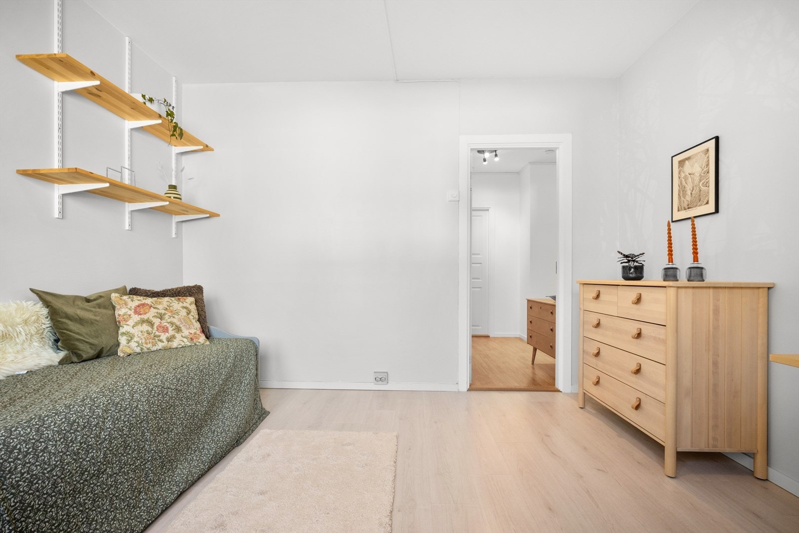 Soverommet egner seg ypperlig som barnerom, gjesterom eller kontor - alt etter ønske og behov. Galleribilde