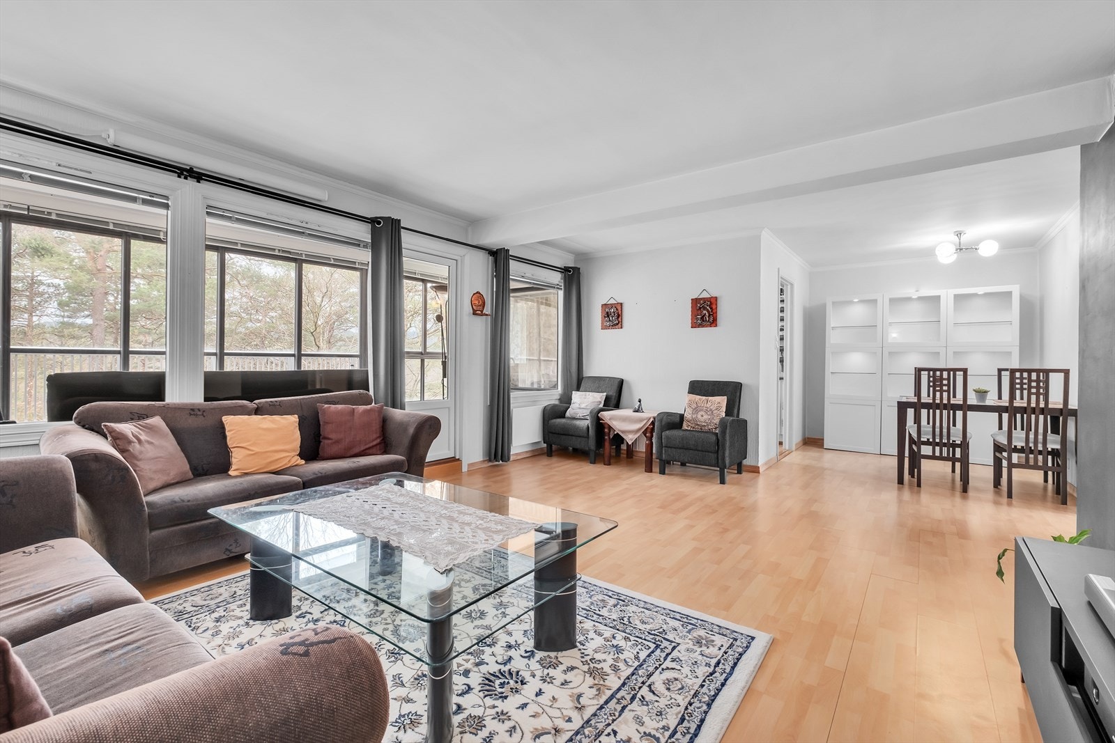 Stue/spisestue Galleribilde