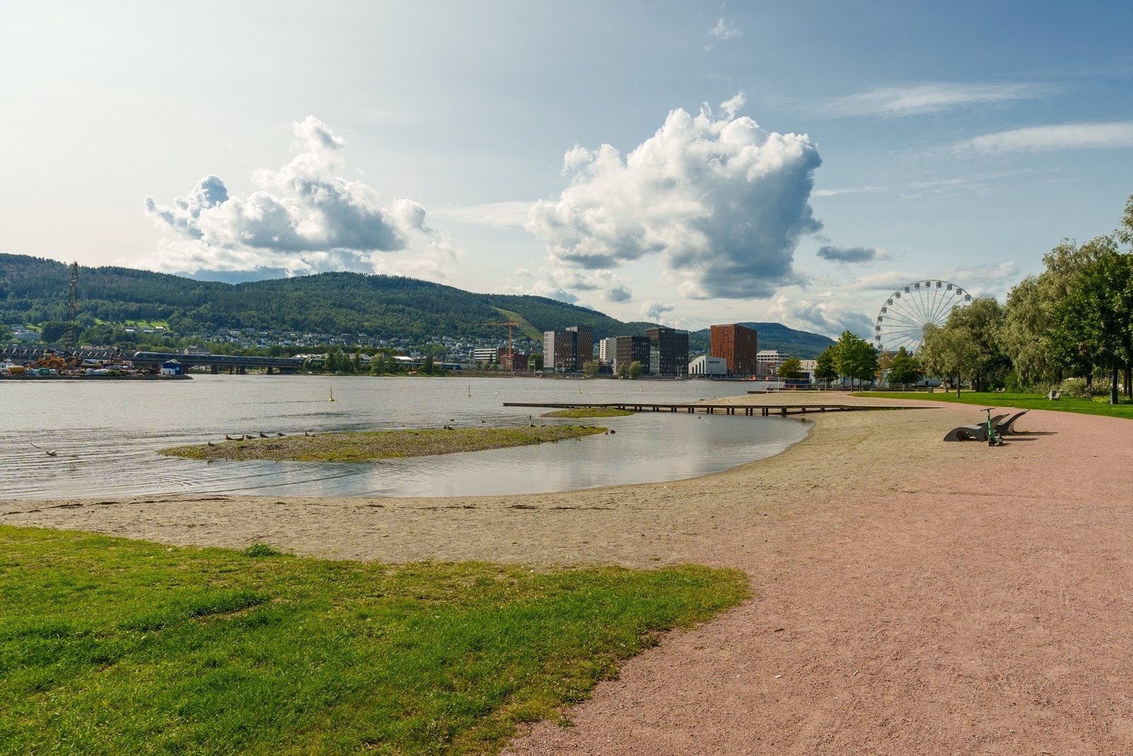 Flytte til Drammen? Les områdebeskrivelsen i prospektet. Galleribilde