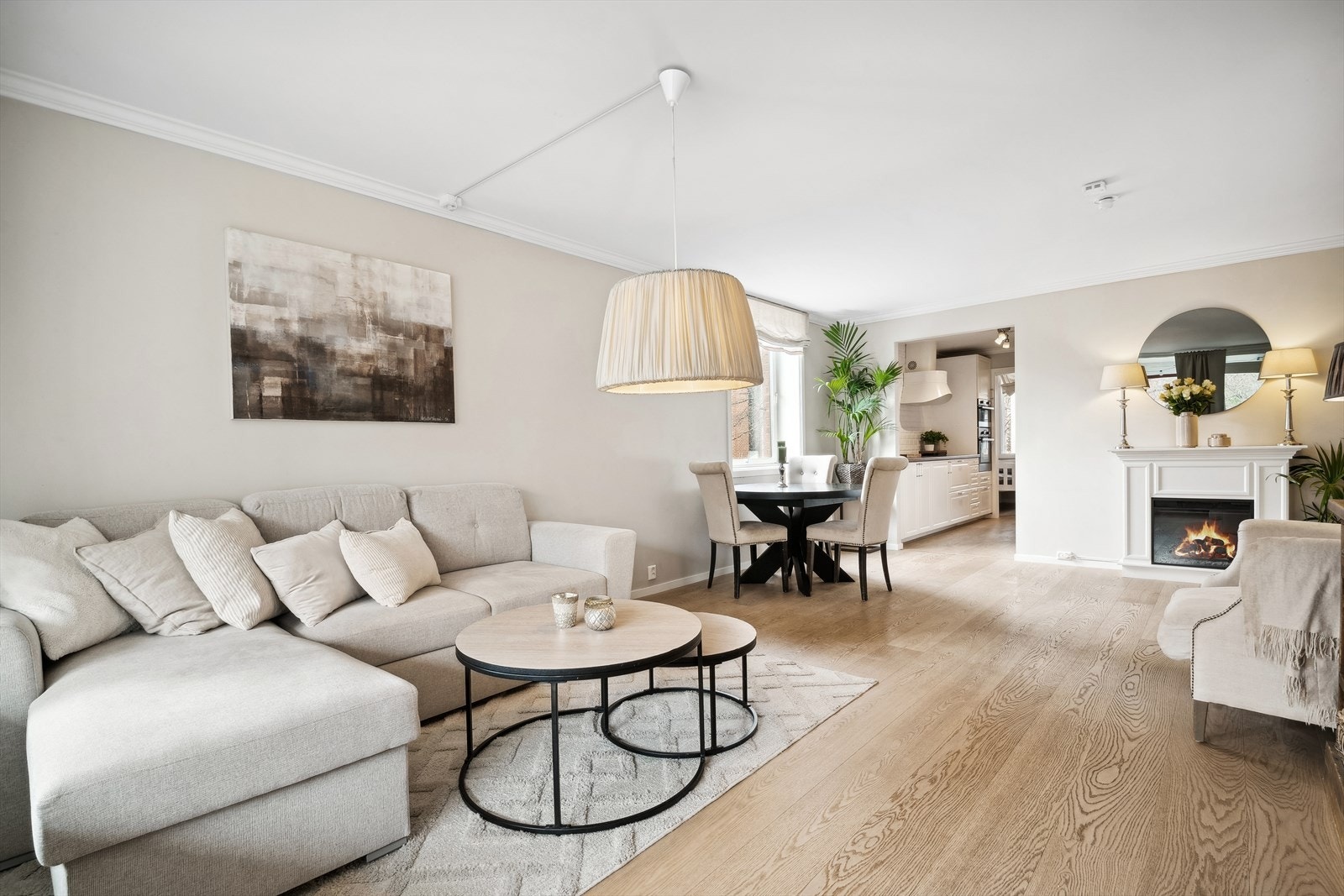 Velkommen til Landingsveien 78, presentert av Anders Bonesmo, DNB eiendom. Galleribilde