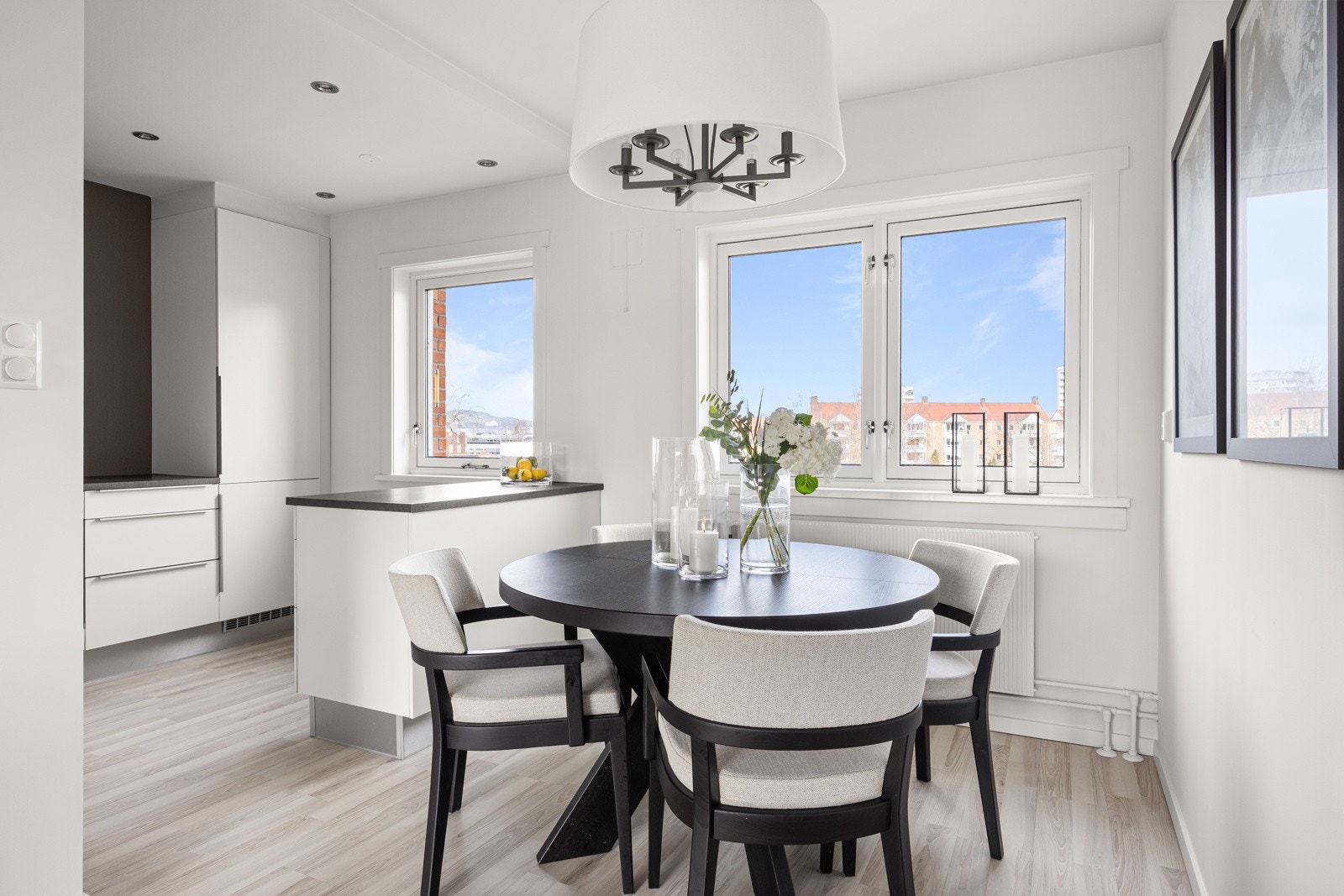 Et samlingspunkt for hyggelige måltider. Galleribilde