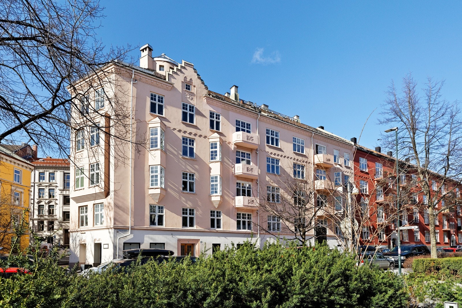 Klassisk flott fasade Galleribilde