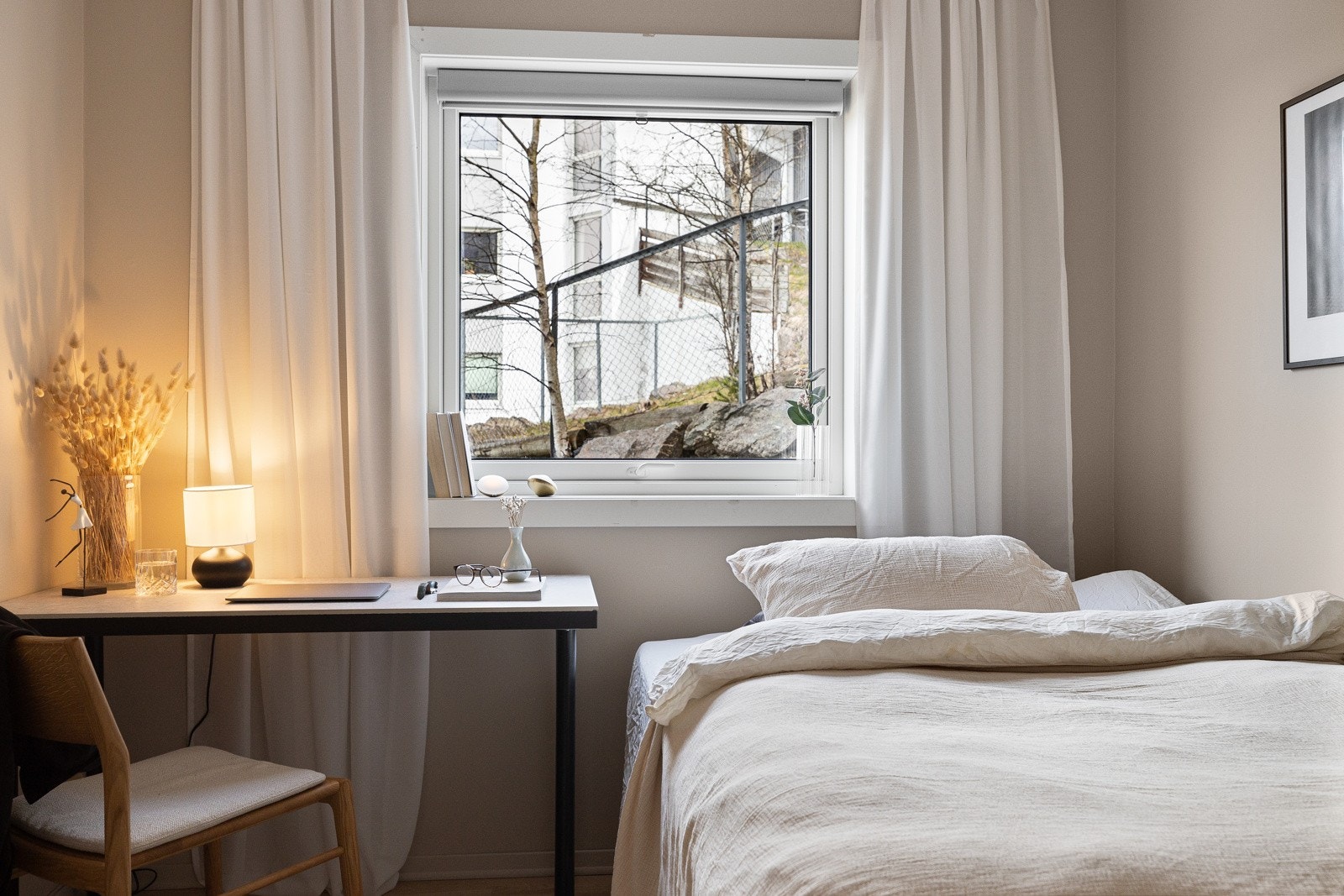 Soverom 2 og 3 utgjør fine rom, velegnet som barne-/gjesterom, kontor eller lignende. Galleribilde