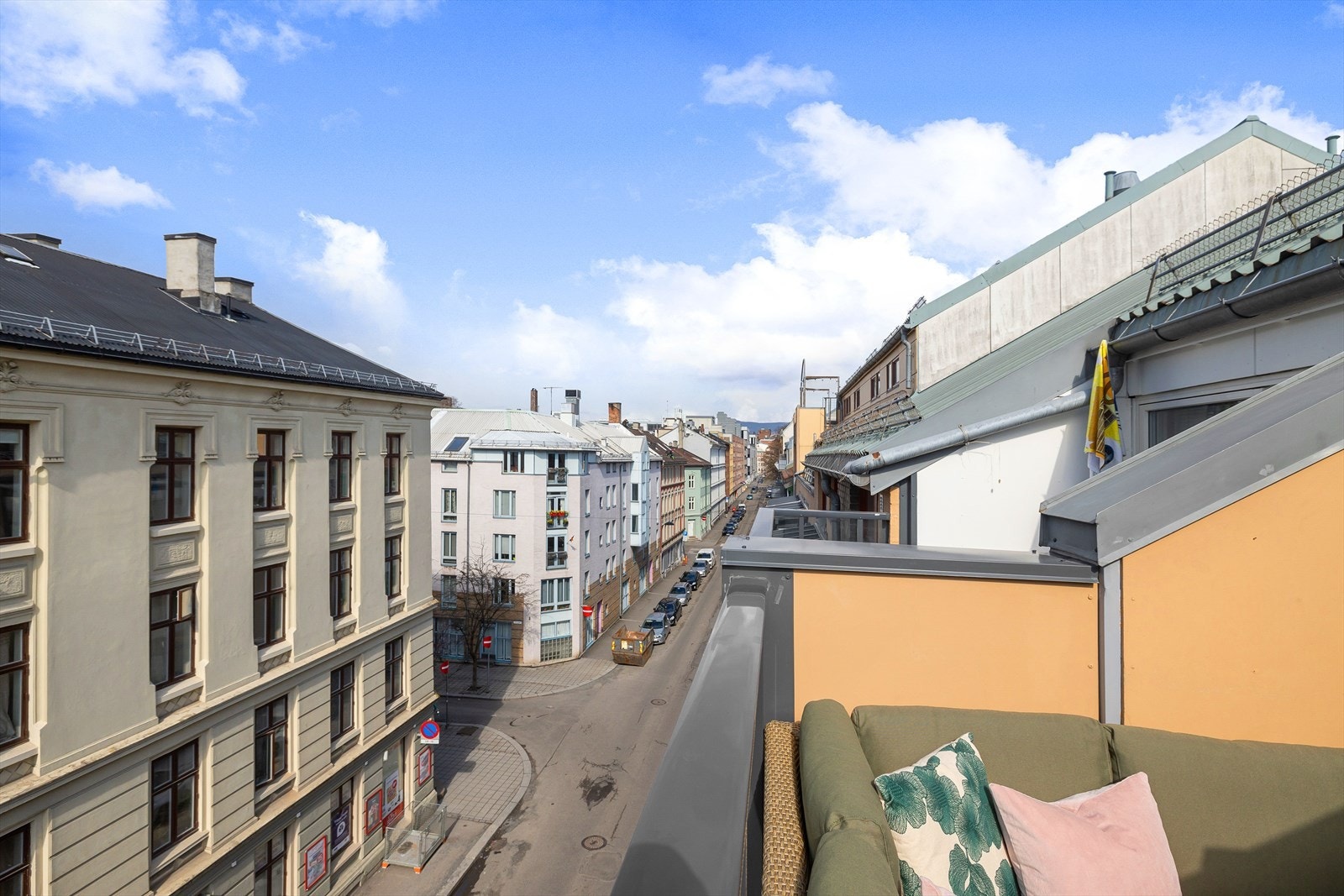 En svært innbydende og pen 3-roms med sentral beliggenhet på Grønland/Tøyen. Galleribilde