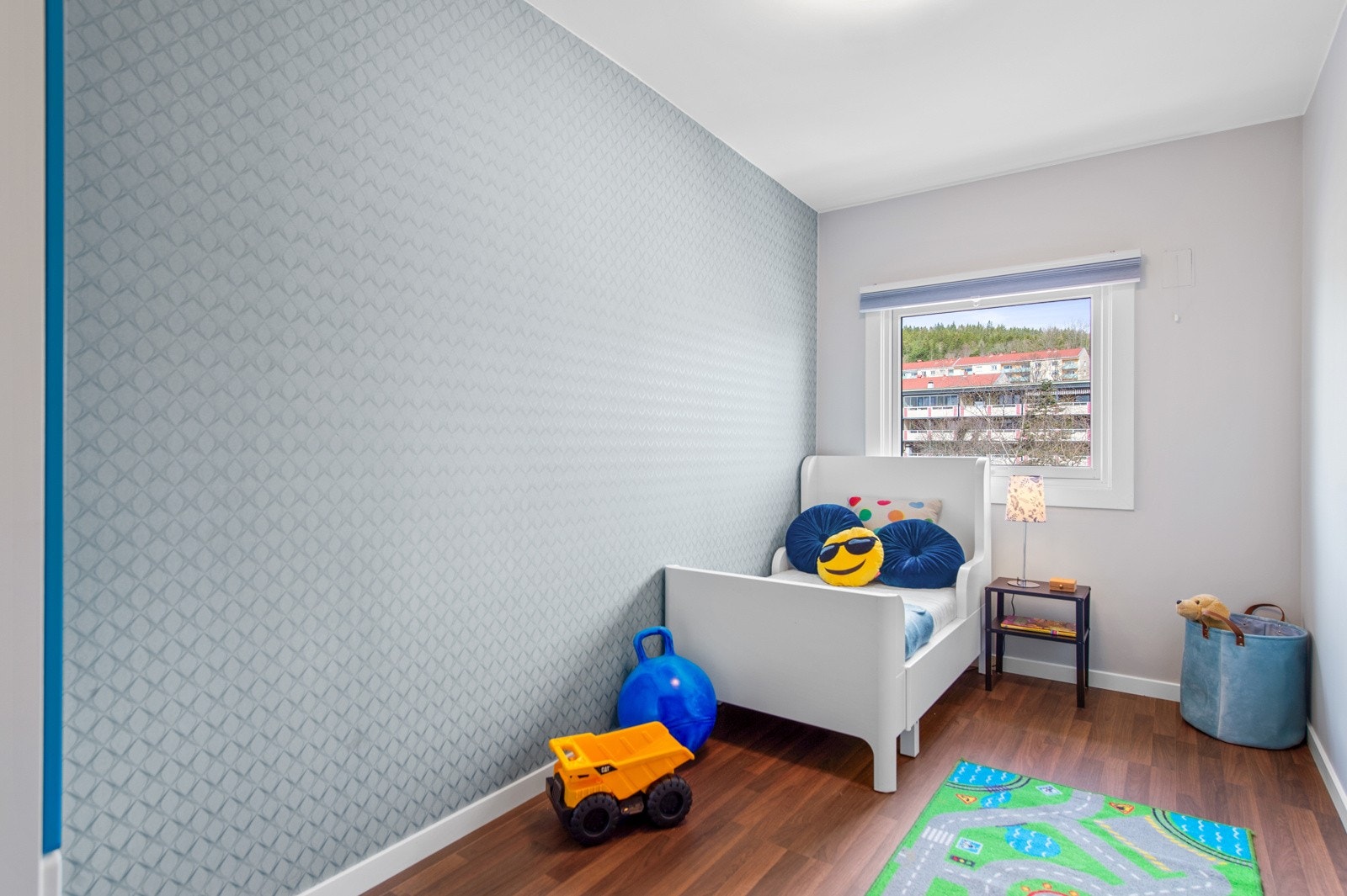 Soverom 2 passer fint som et barnerom. Galleribilde