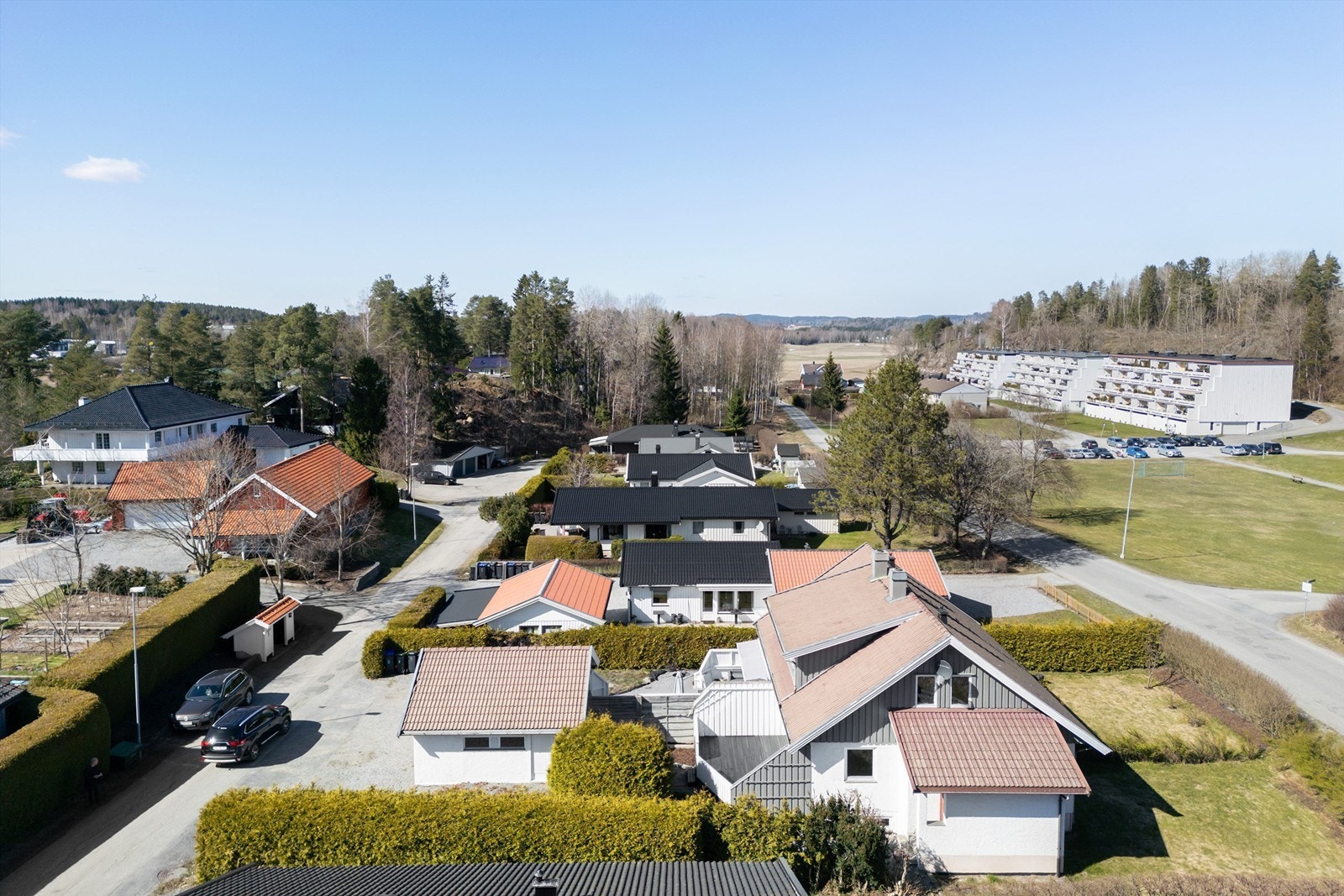 Det er gangavstand til sentrum, via Sollia og Tornerud Galleribilde