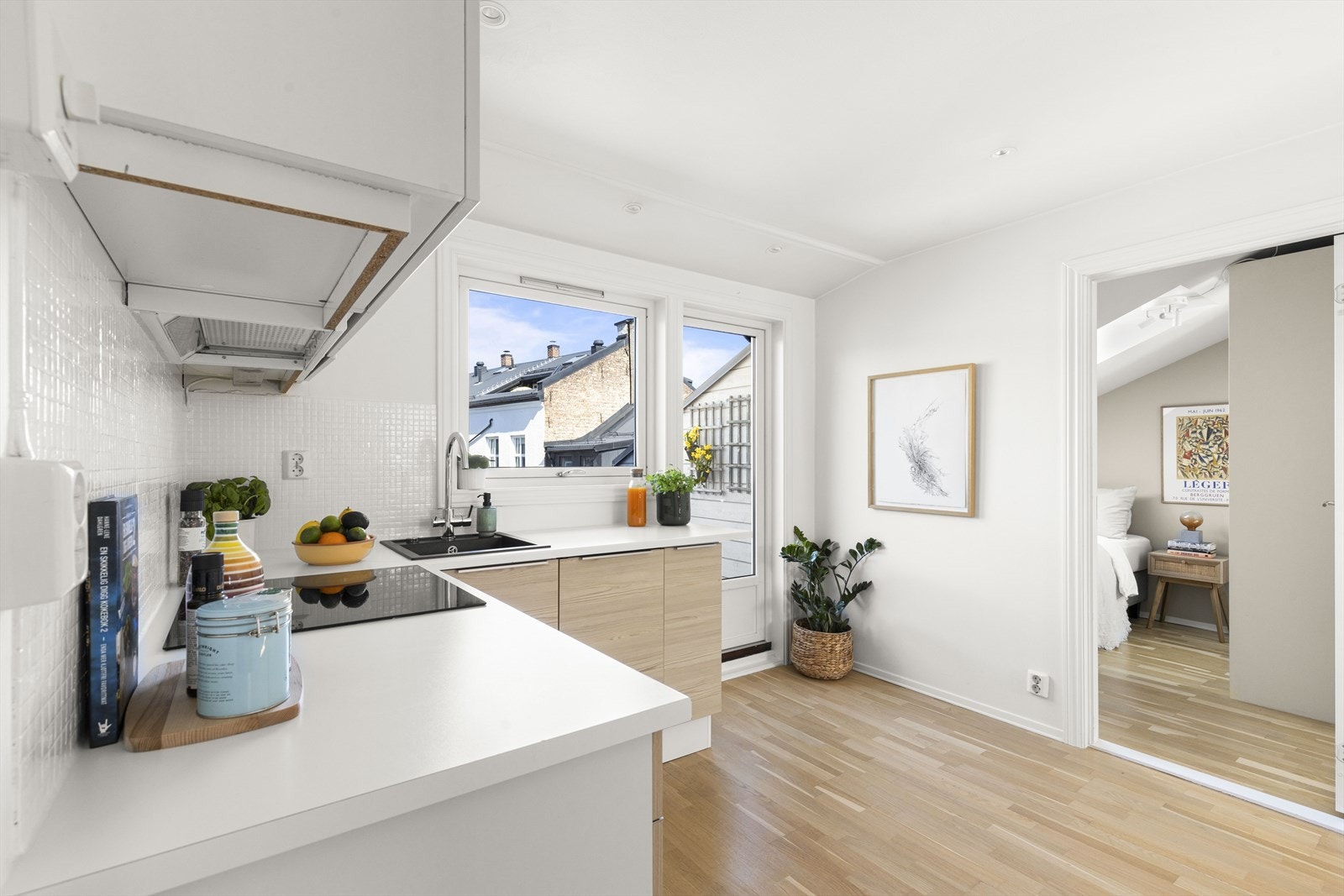 Velkommen til Rosteds gate 3A! Presentert av Morten Møller-Olsen v/Nordvik avd. Frogner Galleribilde