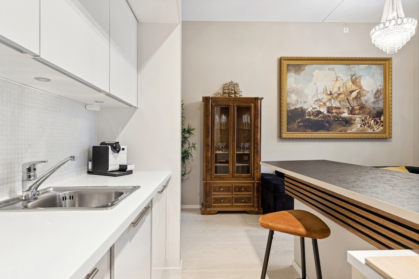 Perfekt balanse mellom funksjonalitet og stil. Galleribilde