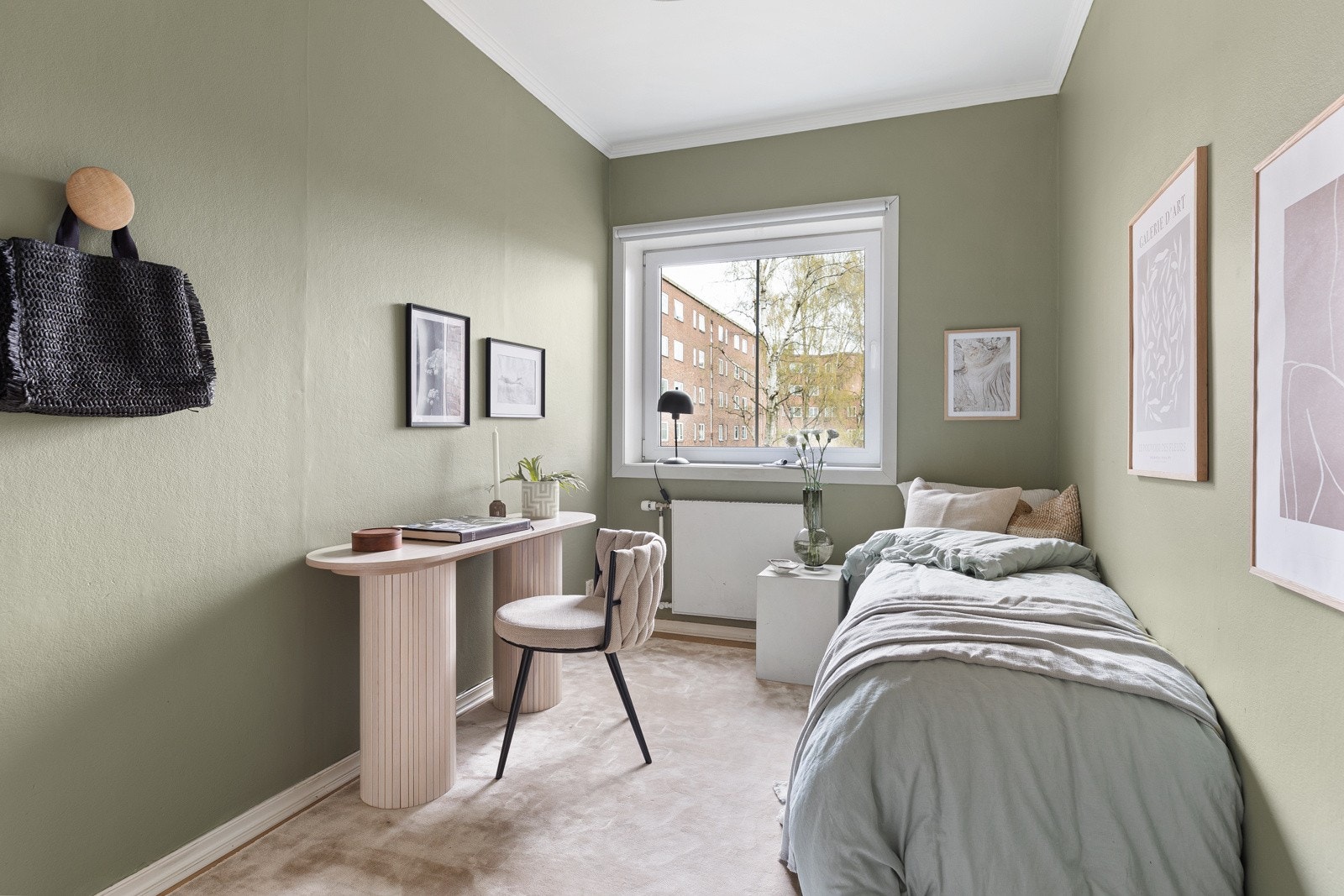 Romslig soverom 2 på hele 10 kvm Galleribilde