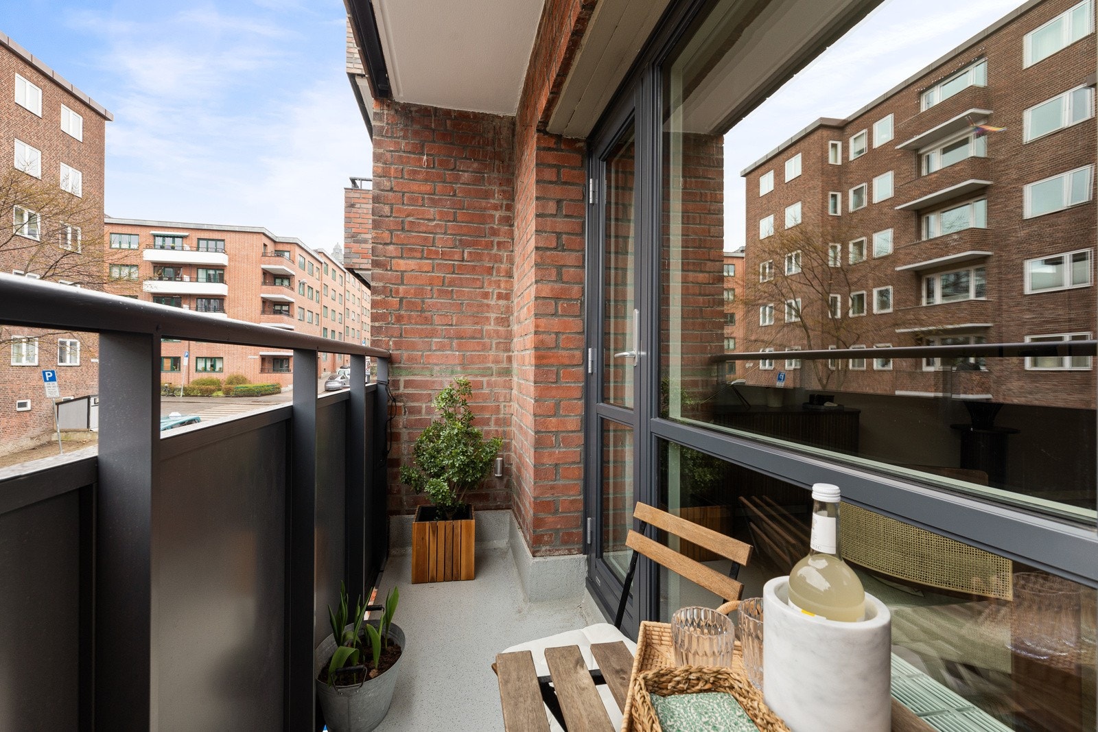 Balkongen på denne siden er på ca. 3 m² Galleribilde