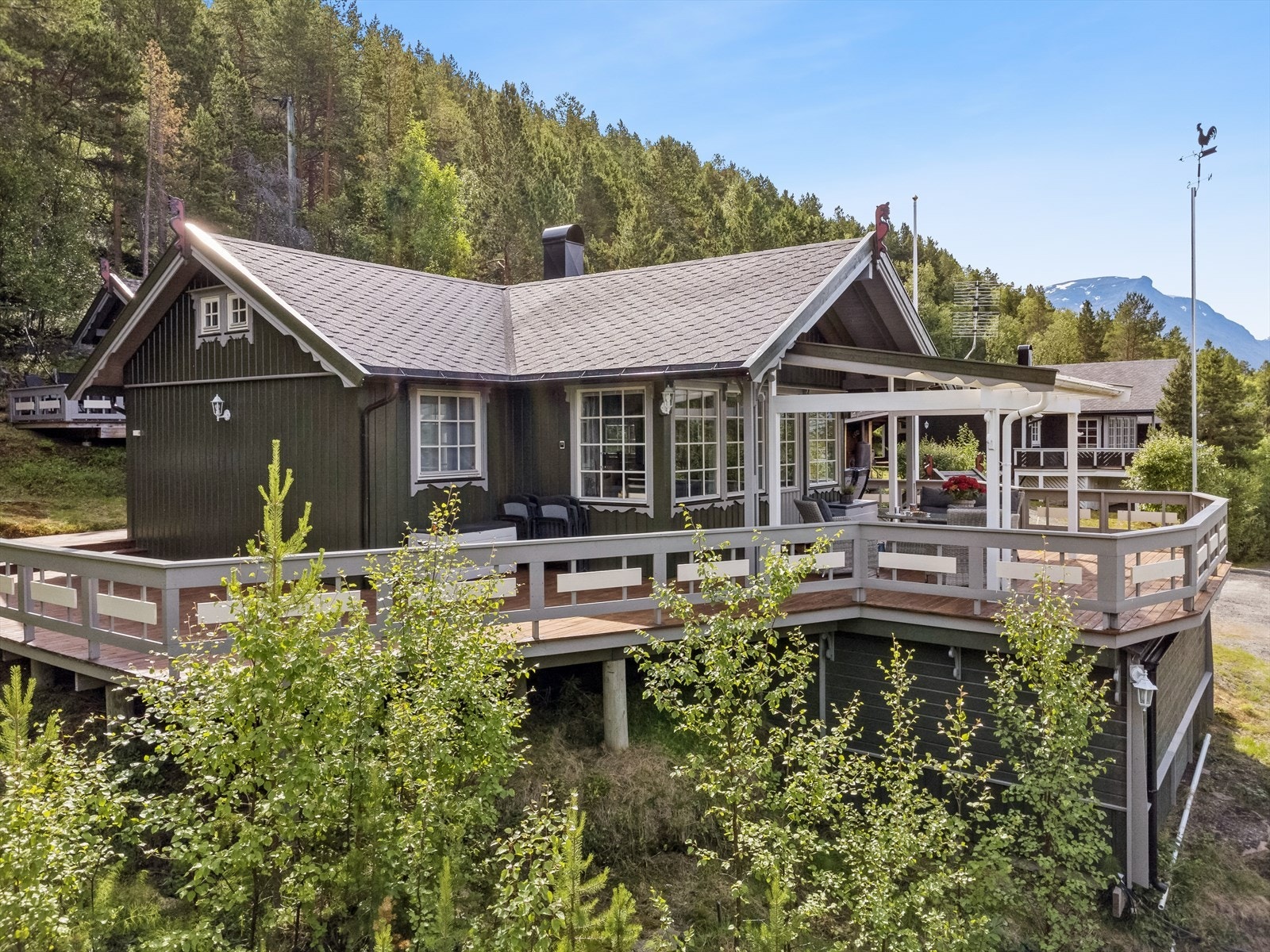 Meget pent ivaretatt fritidsbolig med særpreg og sjæl like utenfor Skibotn! Galleribilde