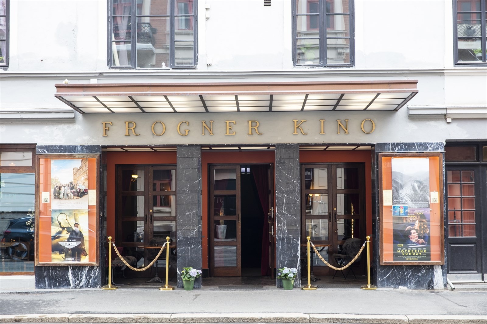 Ærverdige Frogner kino rett ved Galleribilde