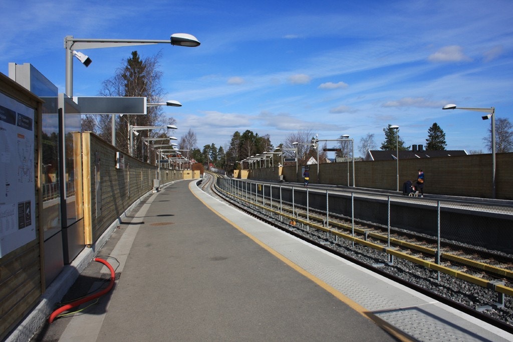 Karlsrud T-banestasjon kun 4min unna. Galleribilde