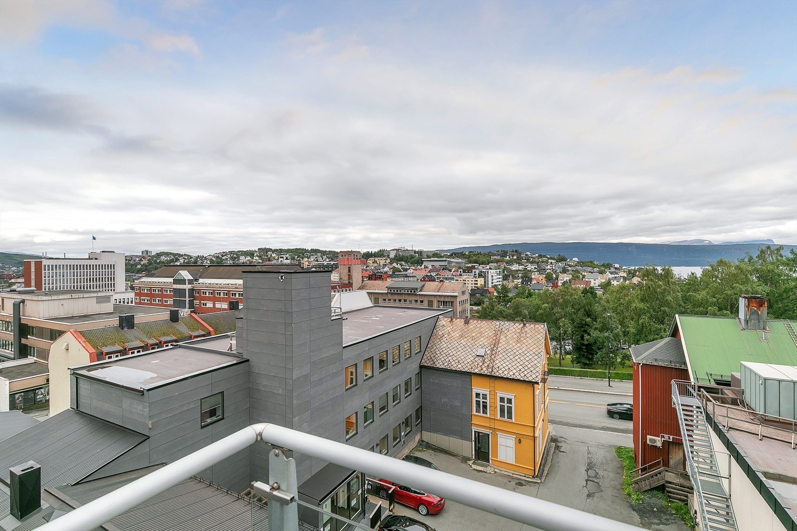 Utsikt mot Storåsen og Vegglandet Galleribilde