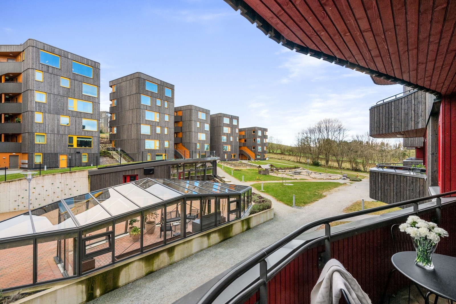 Utsikt fra balkongen. Galleribilde