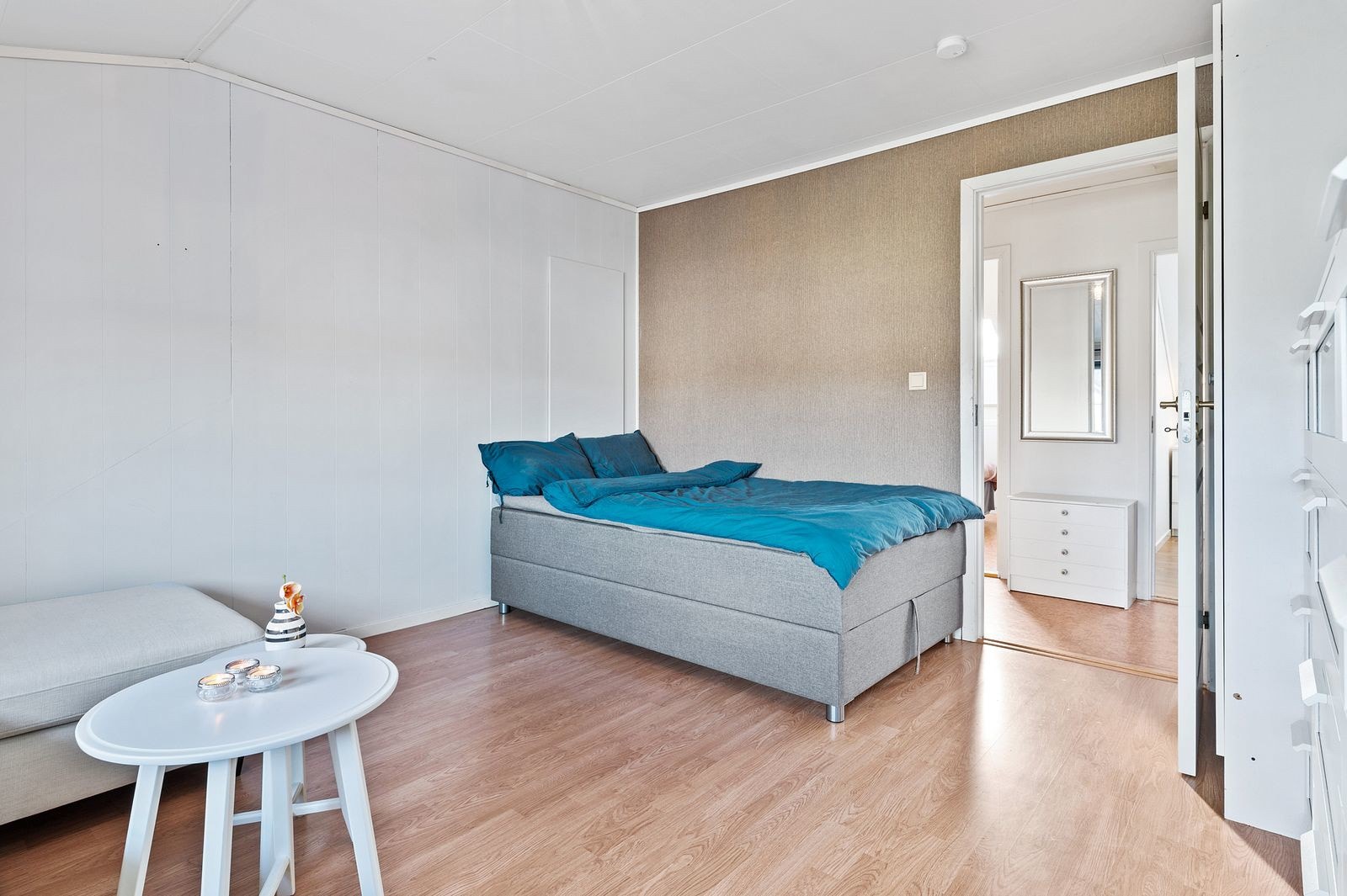 Soverom på ca. 16 m2. Galleribilde