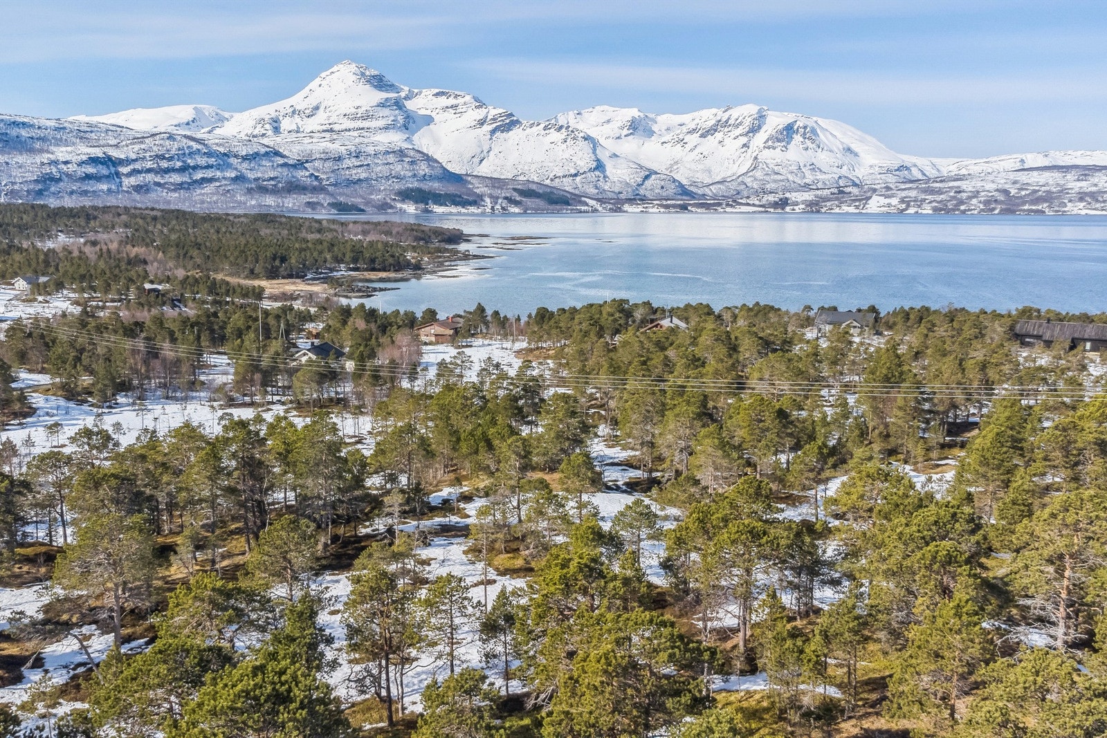 Eiendomsmegler1 presenterer Vikajorda 19 - En flott tomt regulert til fritidsformål i nydelige Aursfjorden/Aursvika i Balsfjord Galleribilde
