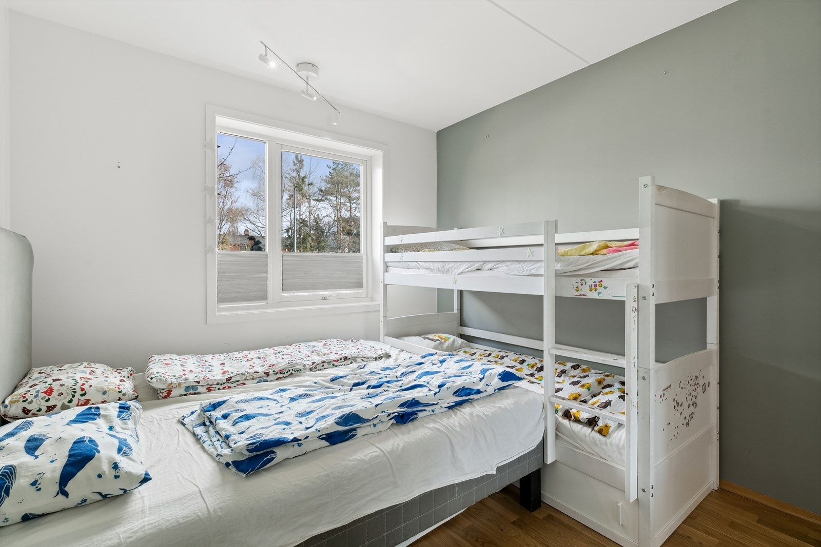 Hoveddelen har to gode og lune soverom Galleribilde