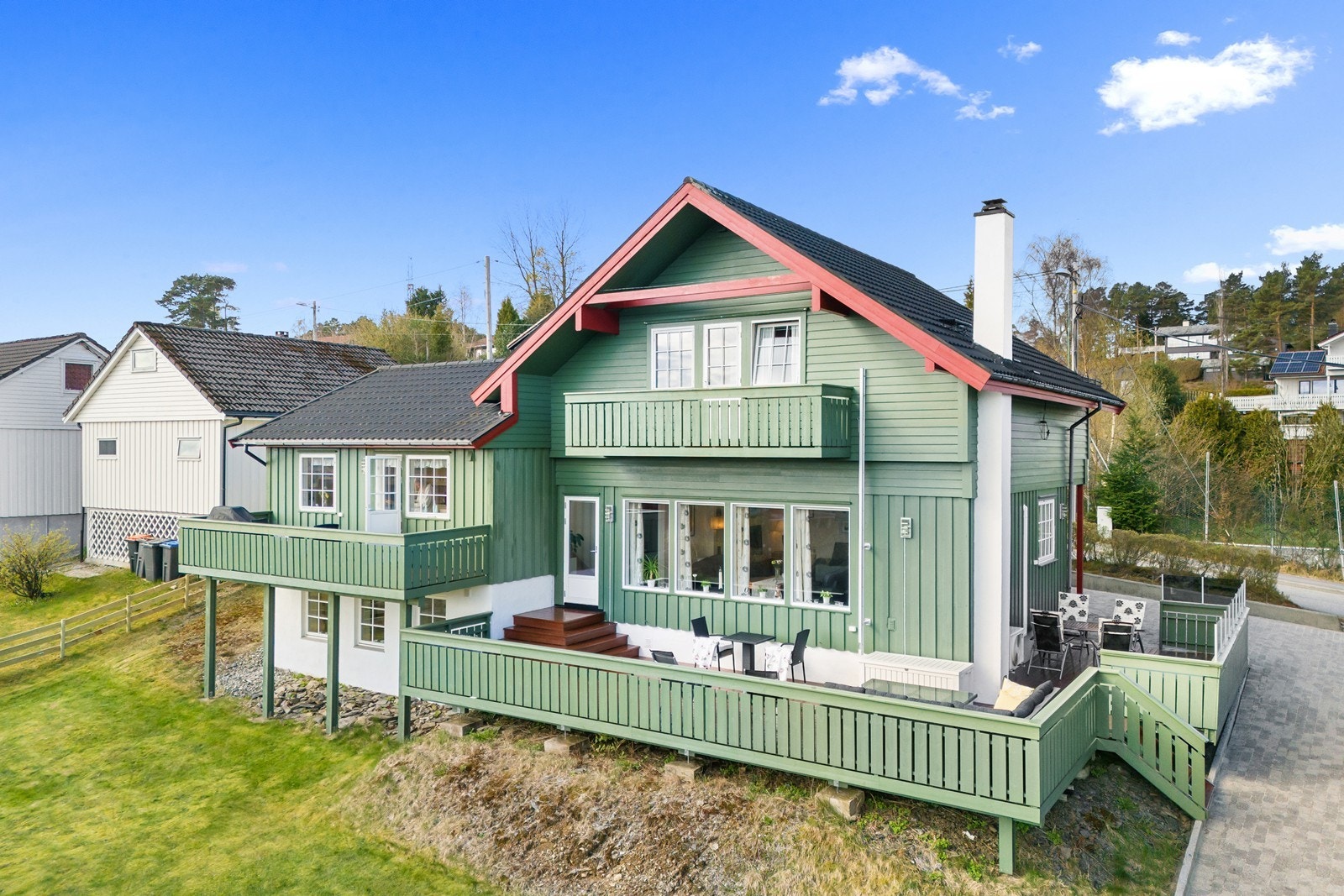 Velkommen til Tyselio 11- presentert av Gudny Eldøy Kydland på vegne av Eiendomsmegler Vest! Galleribilde