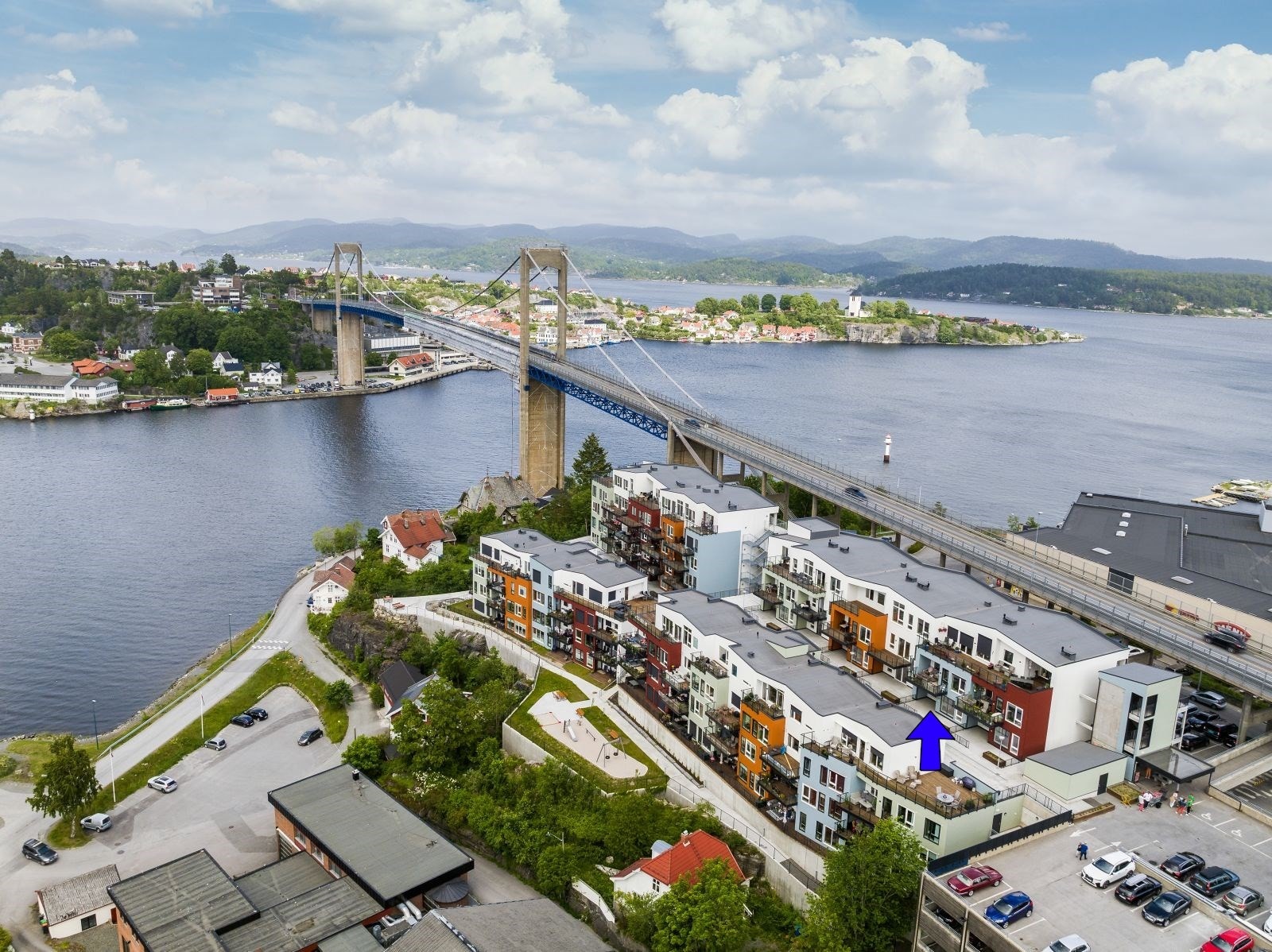 Leiligheten ligger på første plan i bygg D - pilen markerer beligenhet i bygget Galleribilde