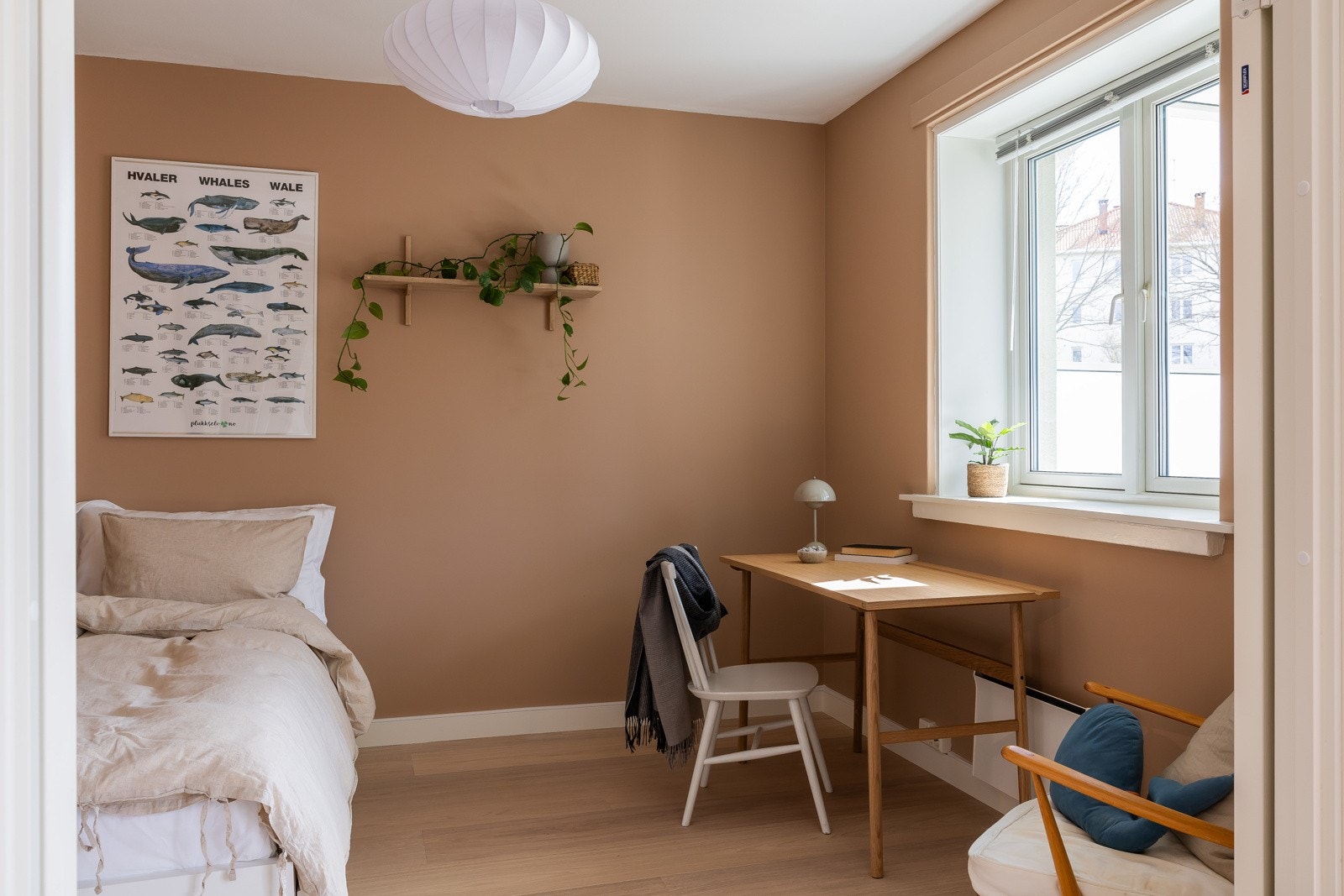 Optimalt som kontor og gjesterom eller utvidet areal til stuen. Galleribilde