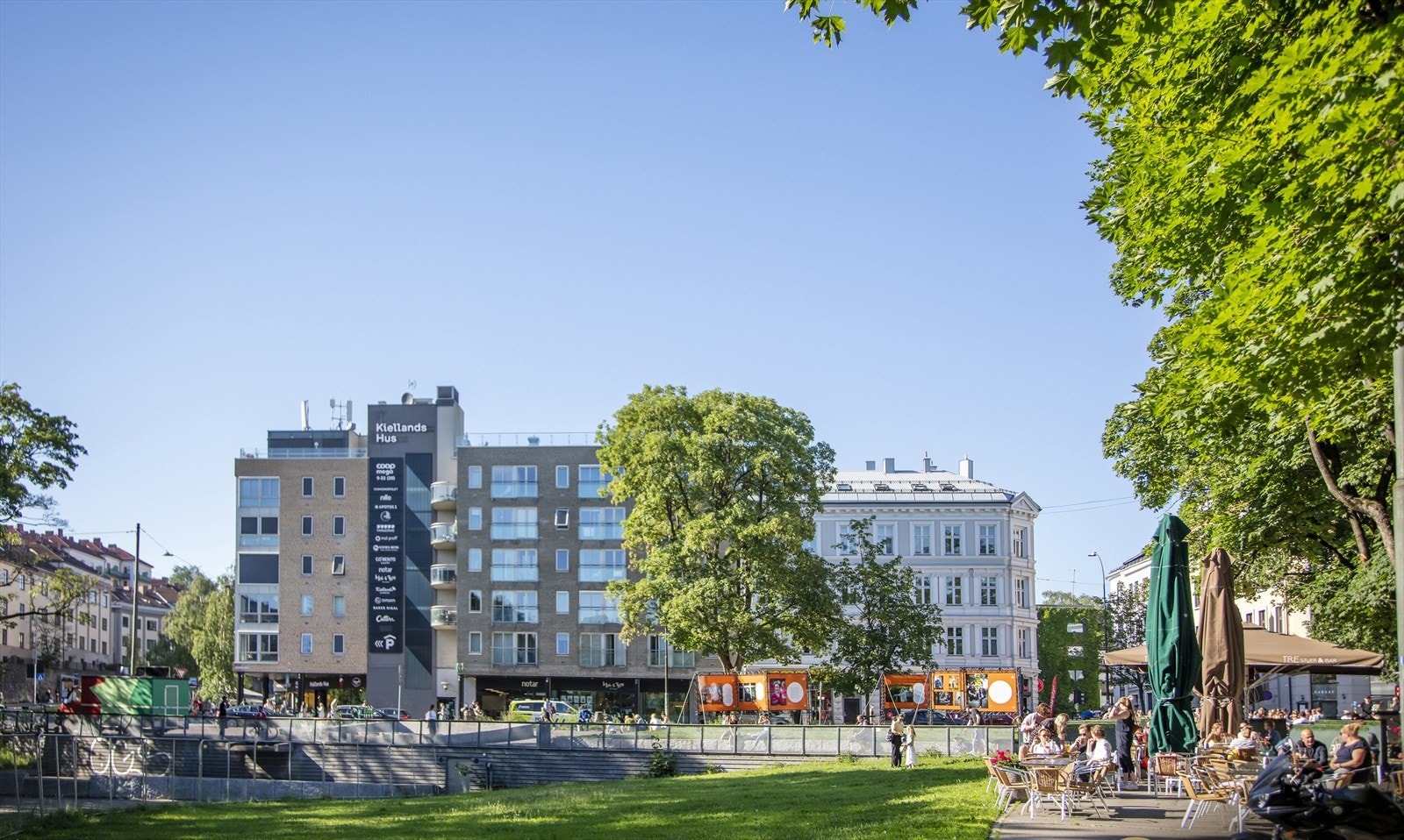 Kiellands plass er et eldorado for uteservering på sommeren. Her vil du trives! Galleribilde