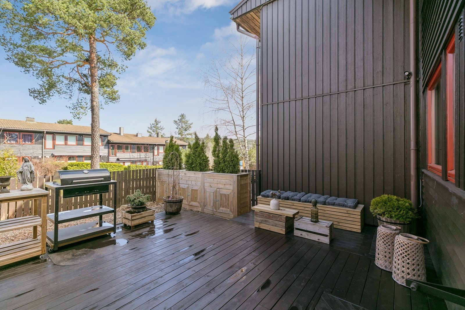 Nybeiset markterrasse på 38m2 Galleribilde