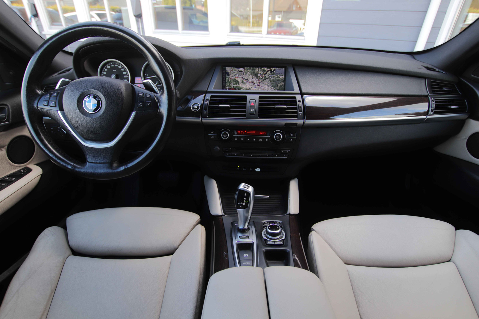 Hovedbilde av BMW X6