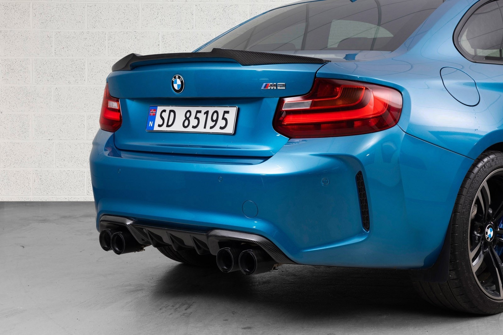 BMW M2 7
