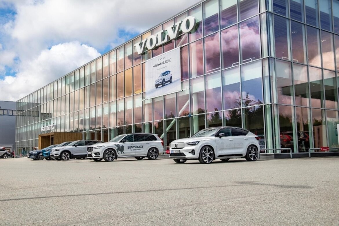 Volvo XC40 KROK/ELBAKLUKE/NAVI/R.KAM/MINNE  2023, 21 700 km, kr 529 000,-