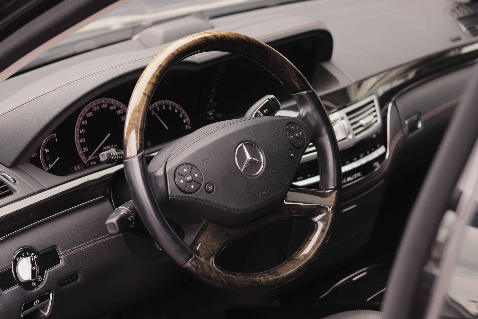 Hovedbilde av Mercedes-Benz S-Klasse