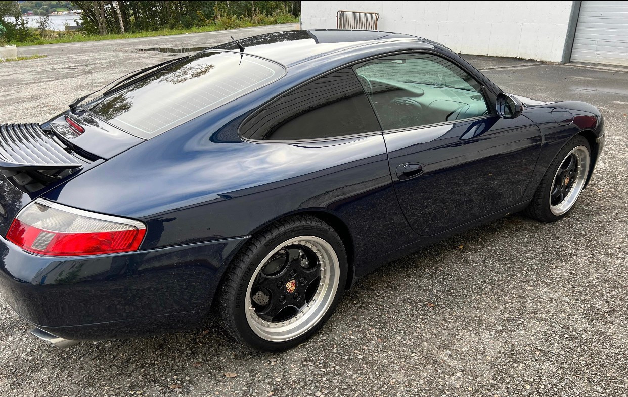 ポルシェ911 964 993などに KESKIN K2 18インチ ポルシェ911 964 993などに KESKIN K2 18インチ