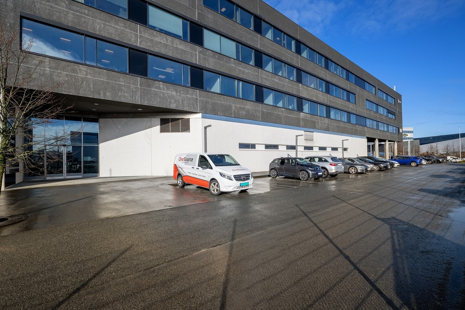 Inngangsparti Galleribilde